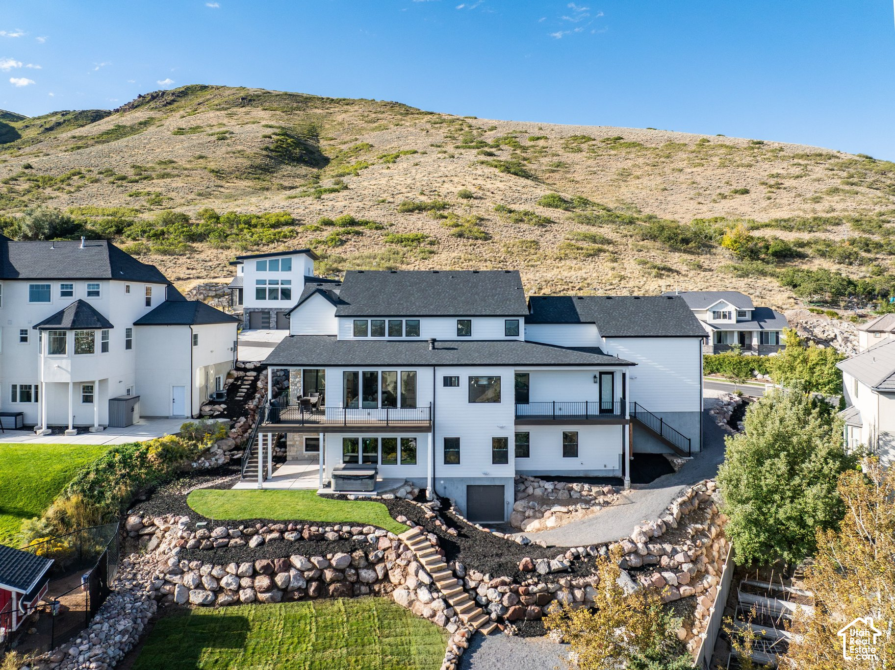 main property photo 75