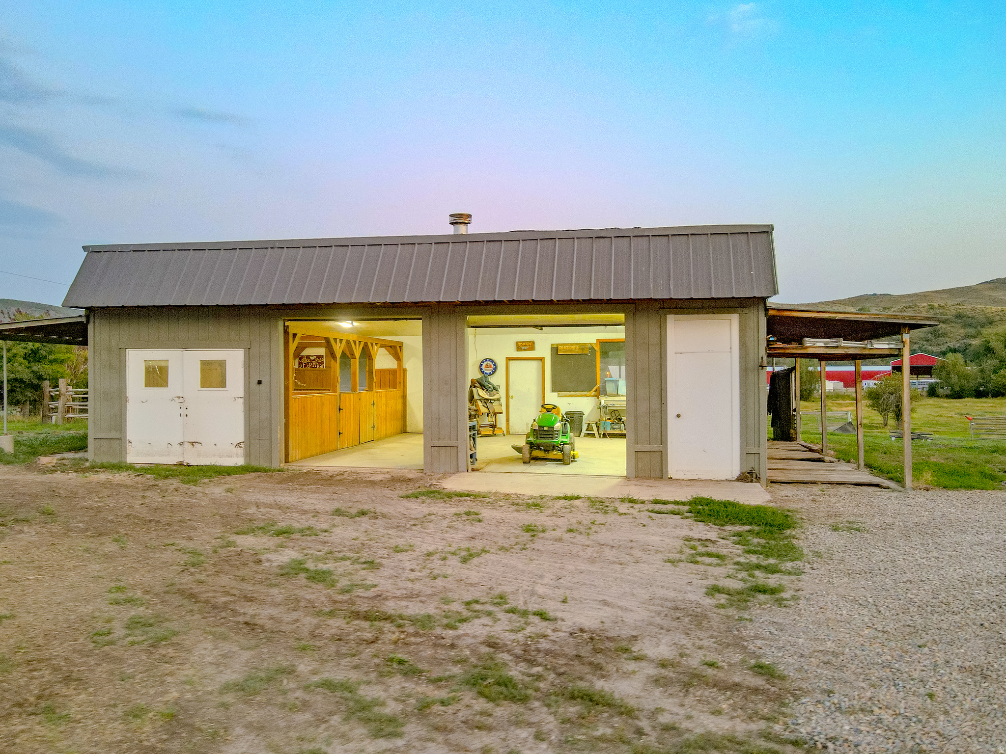 main property photo 38