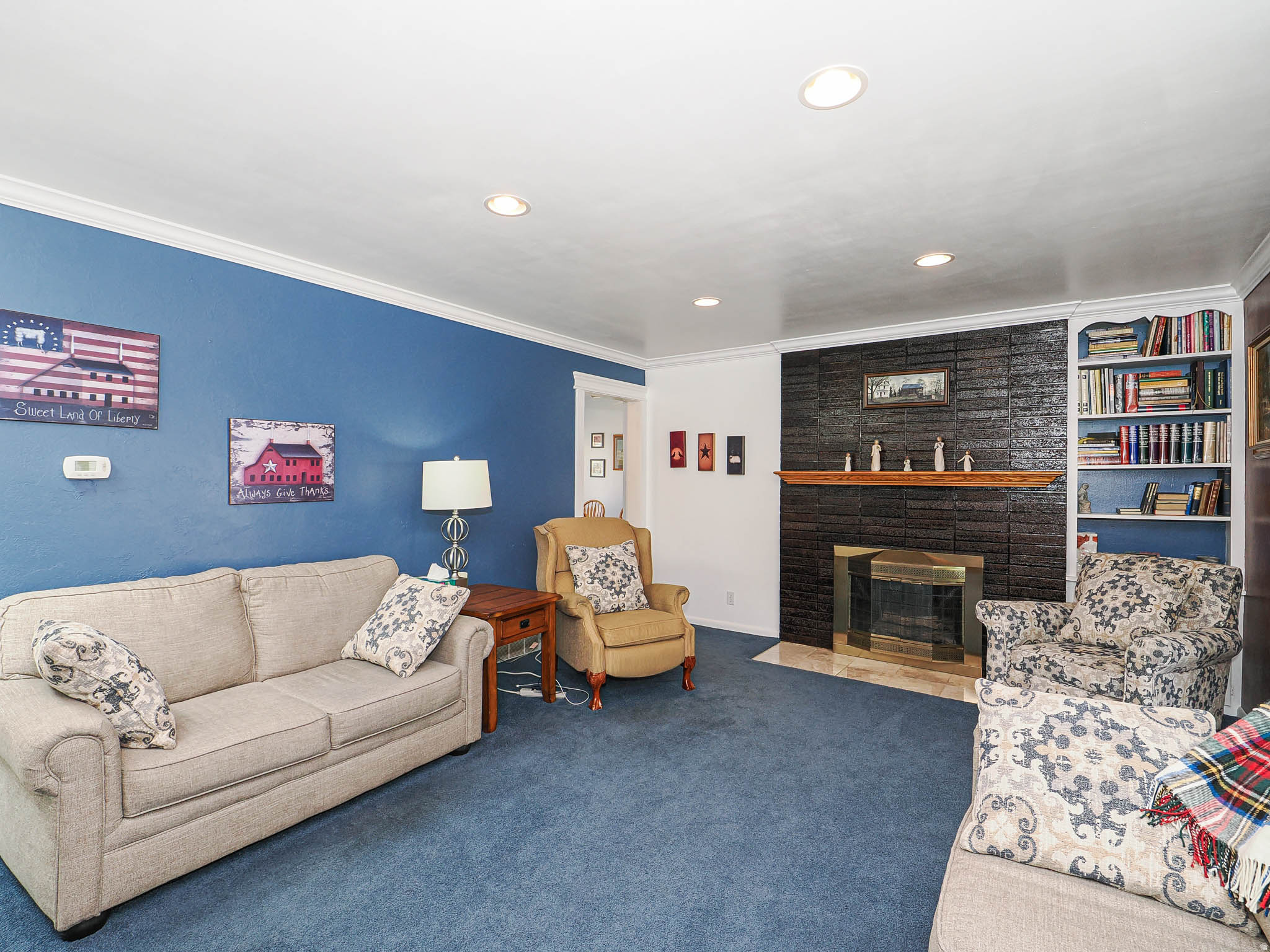 main property photo 14