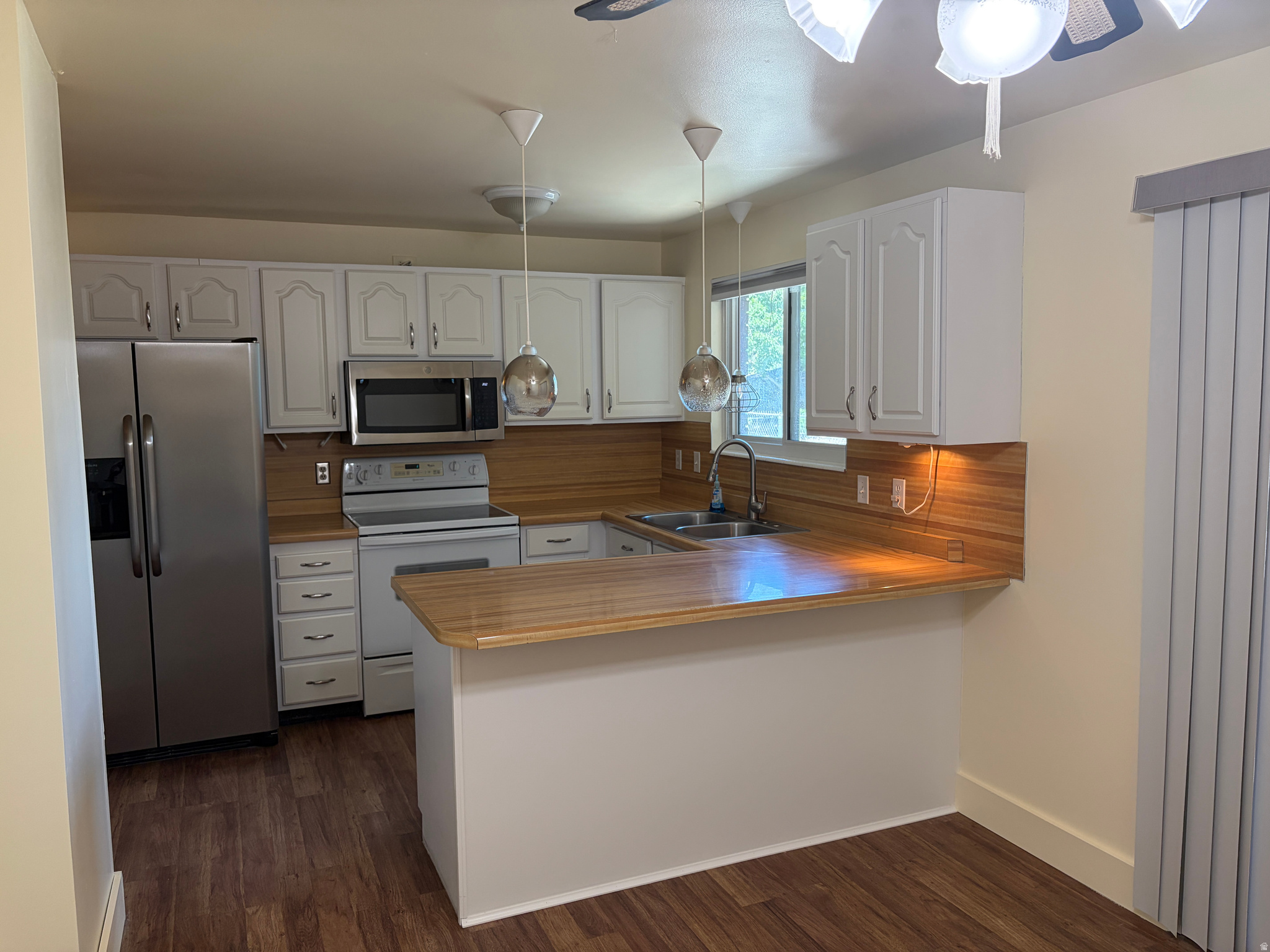 main property photo 3