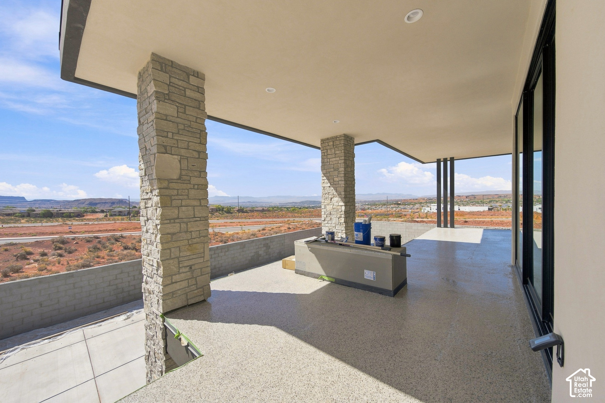 main property photo 60