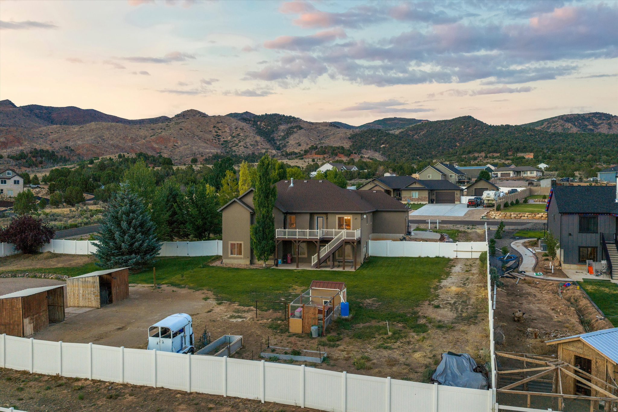 main property photo 51