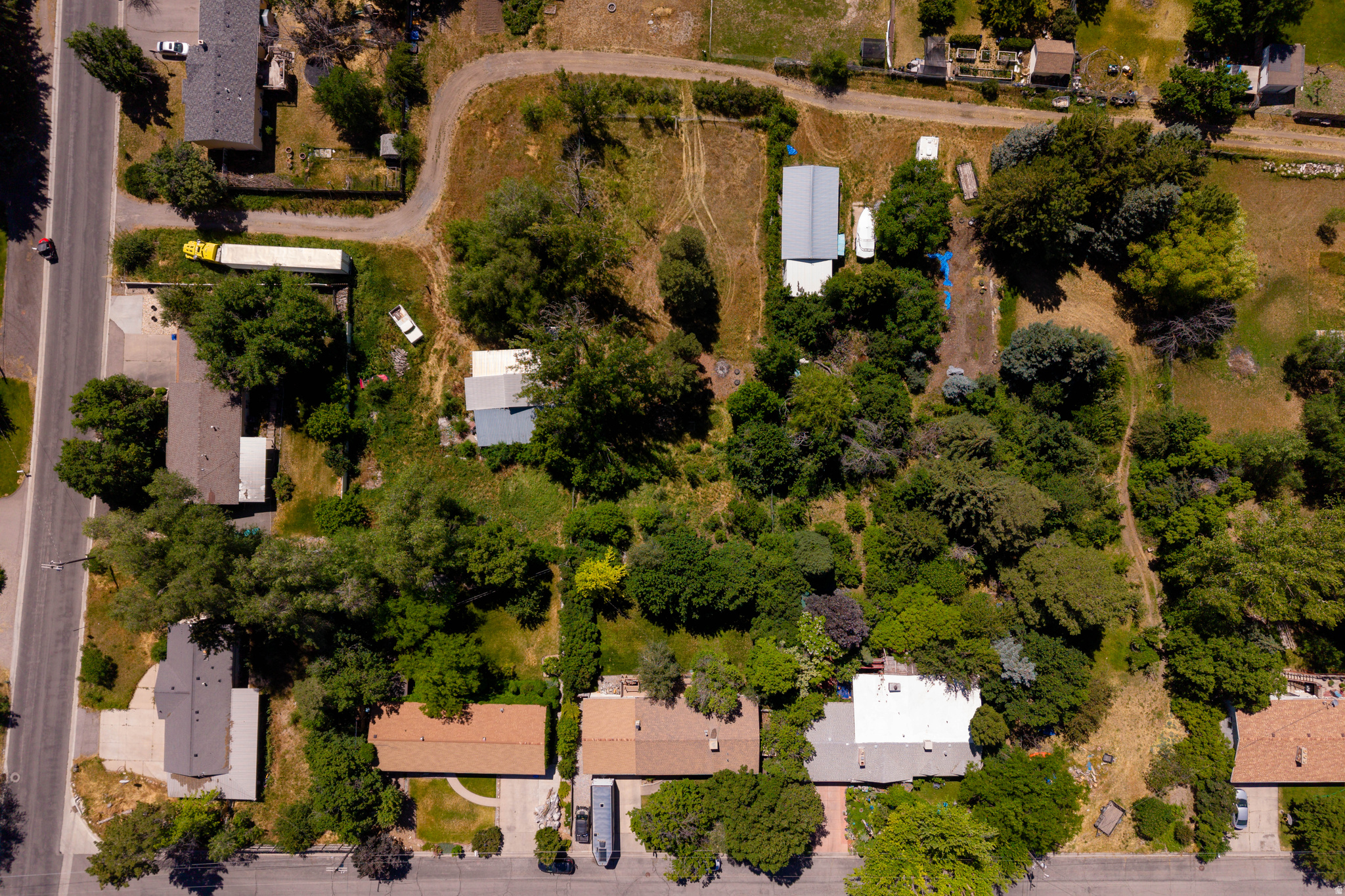 main property photo 43