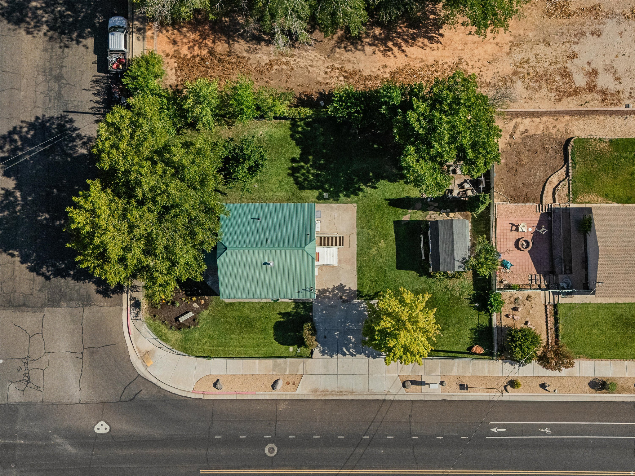 main property photo 27