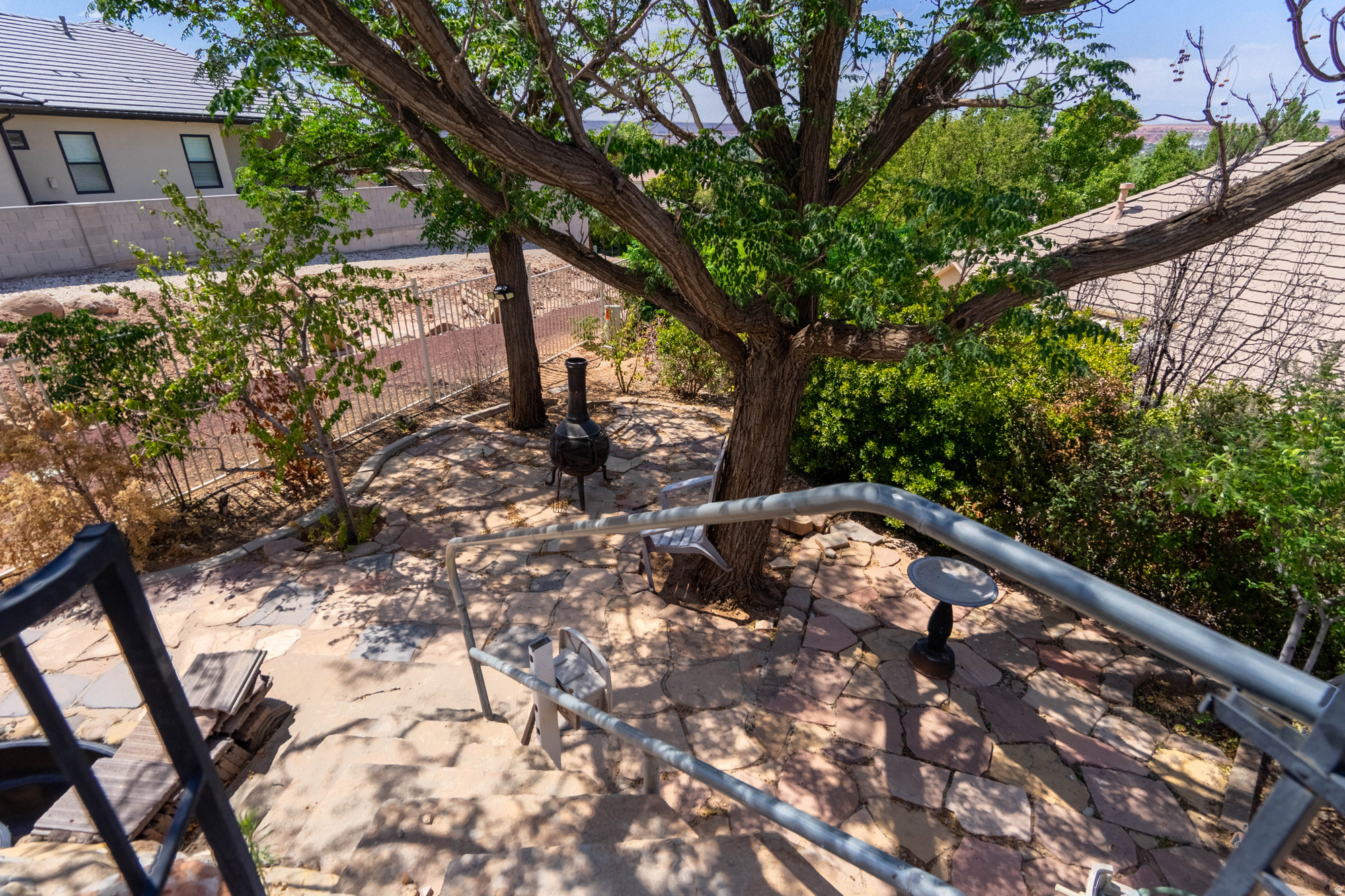 main property photo 80