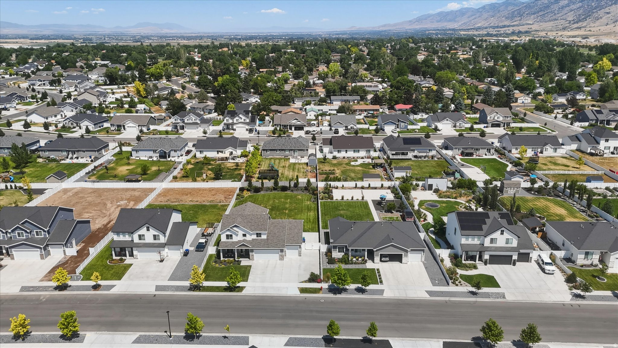 main property photo 66