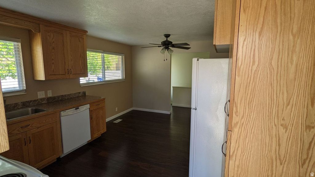main property photo 68