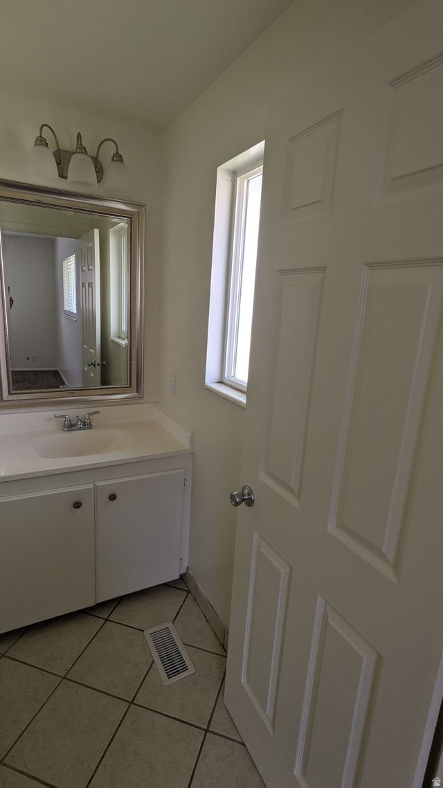 main property photo 79