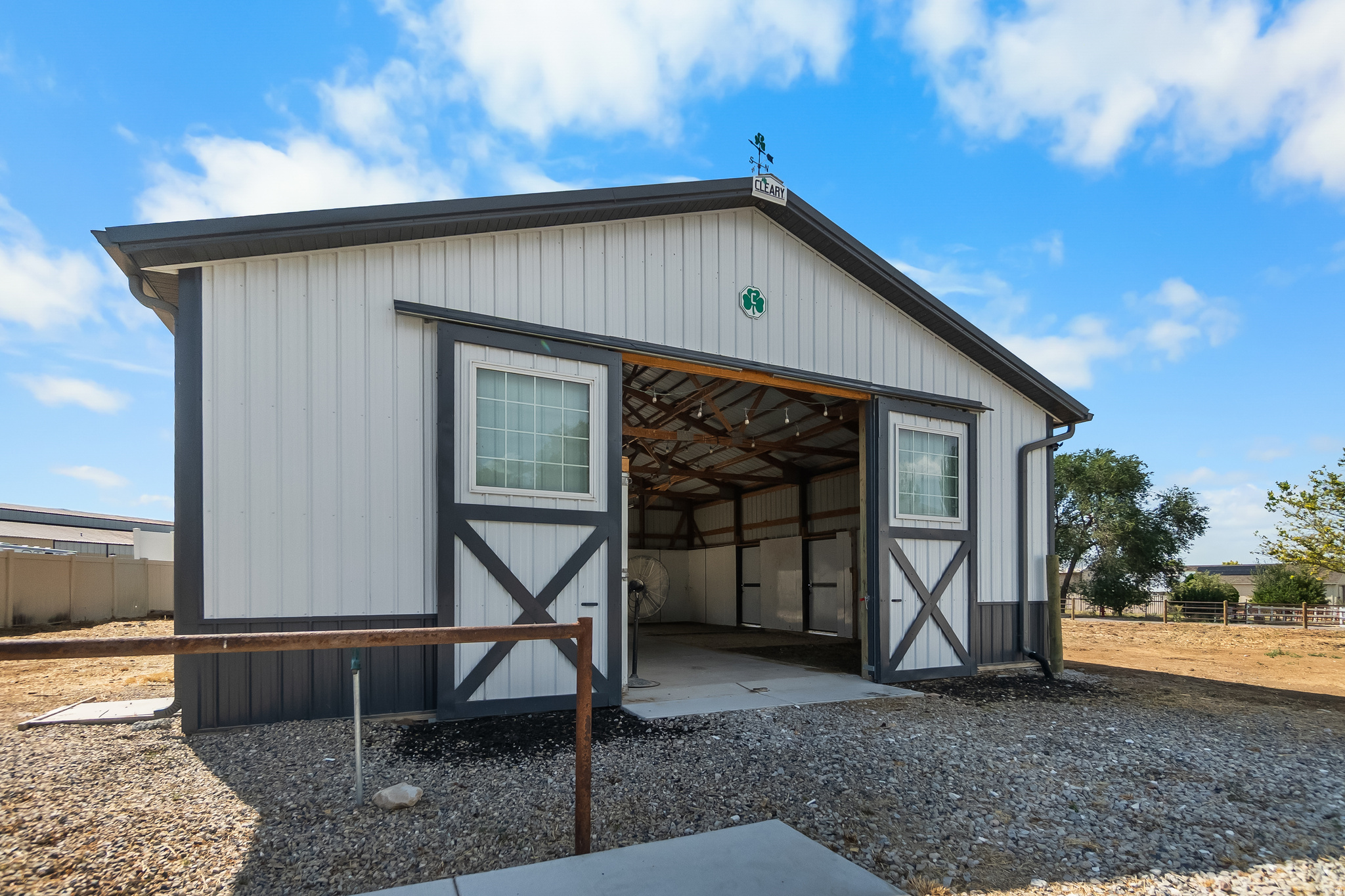 main property photo 41