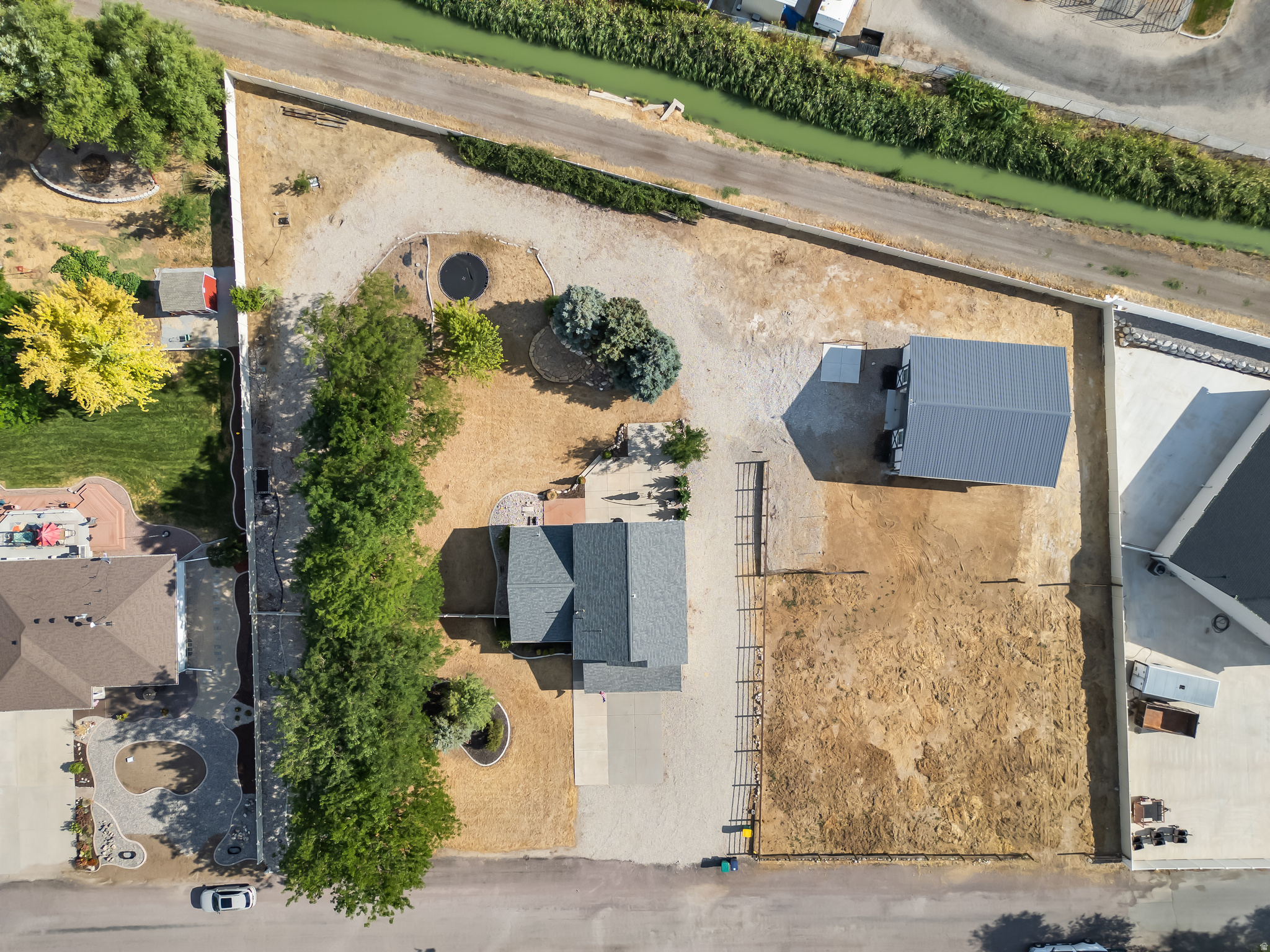 main property photo 52