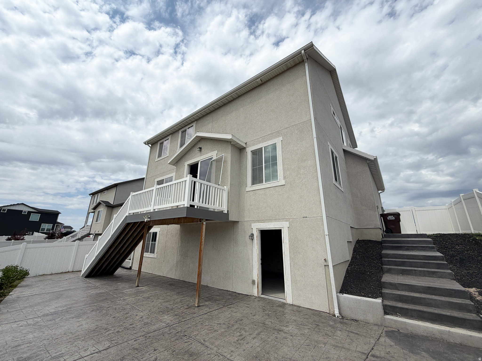 main property photo 44