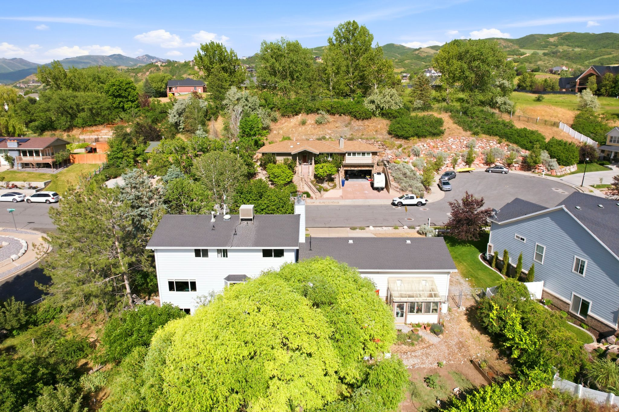 main property photo 70