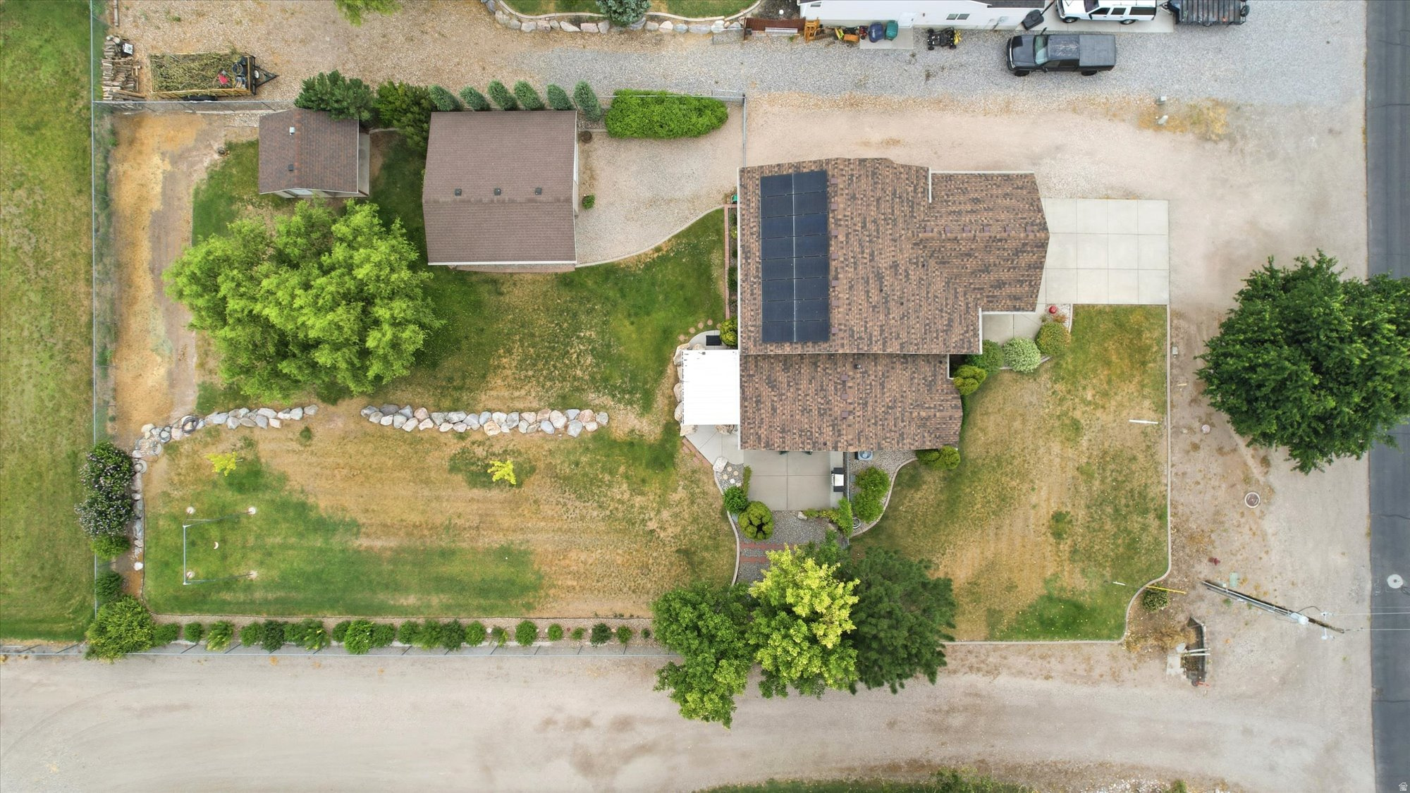 main property photo 51