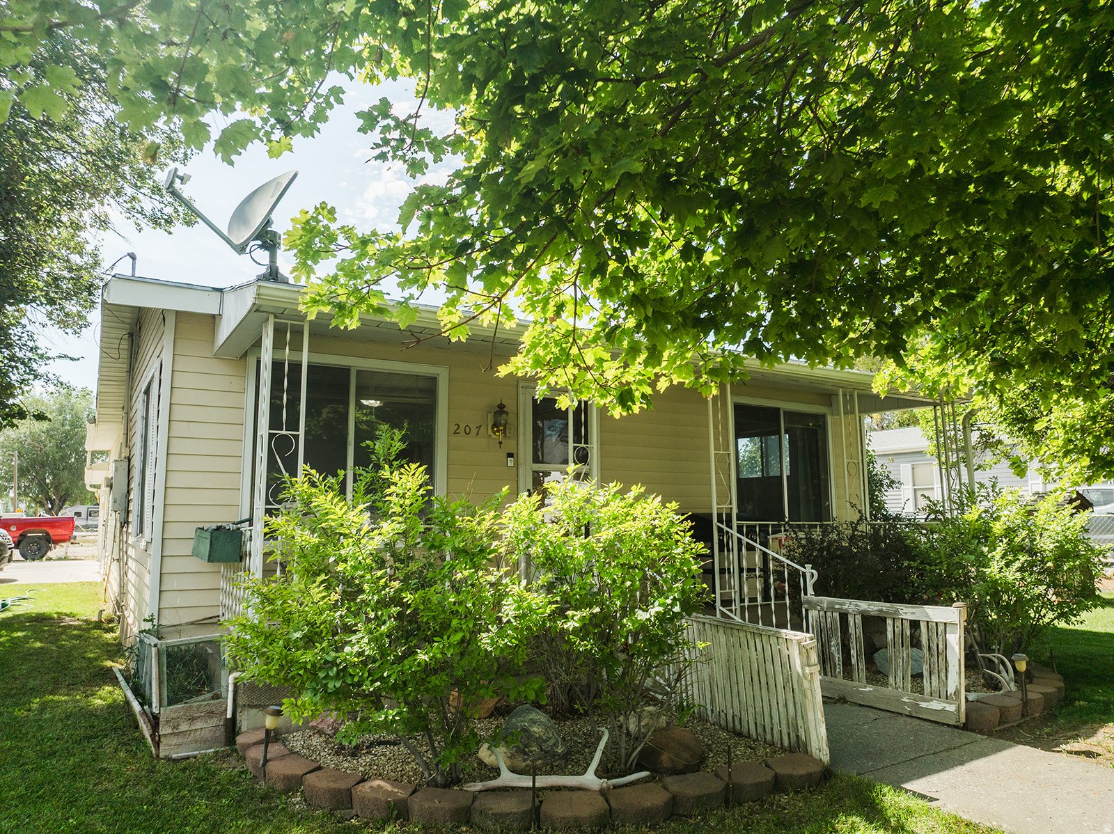 main property photo 1