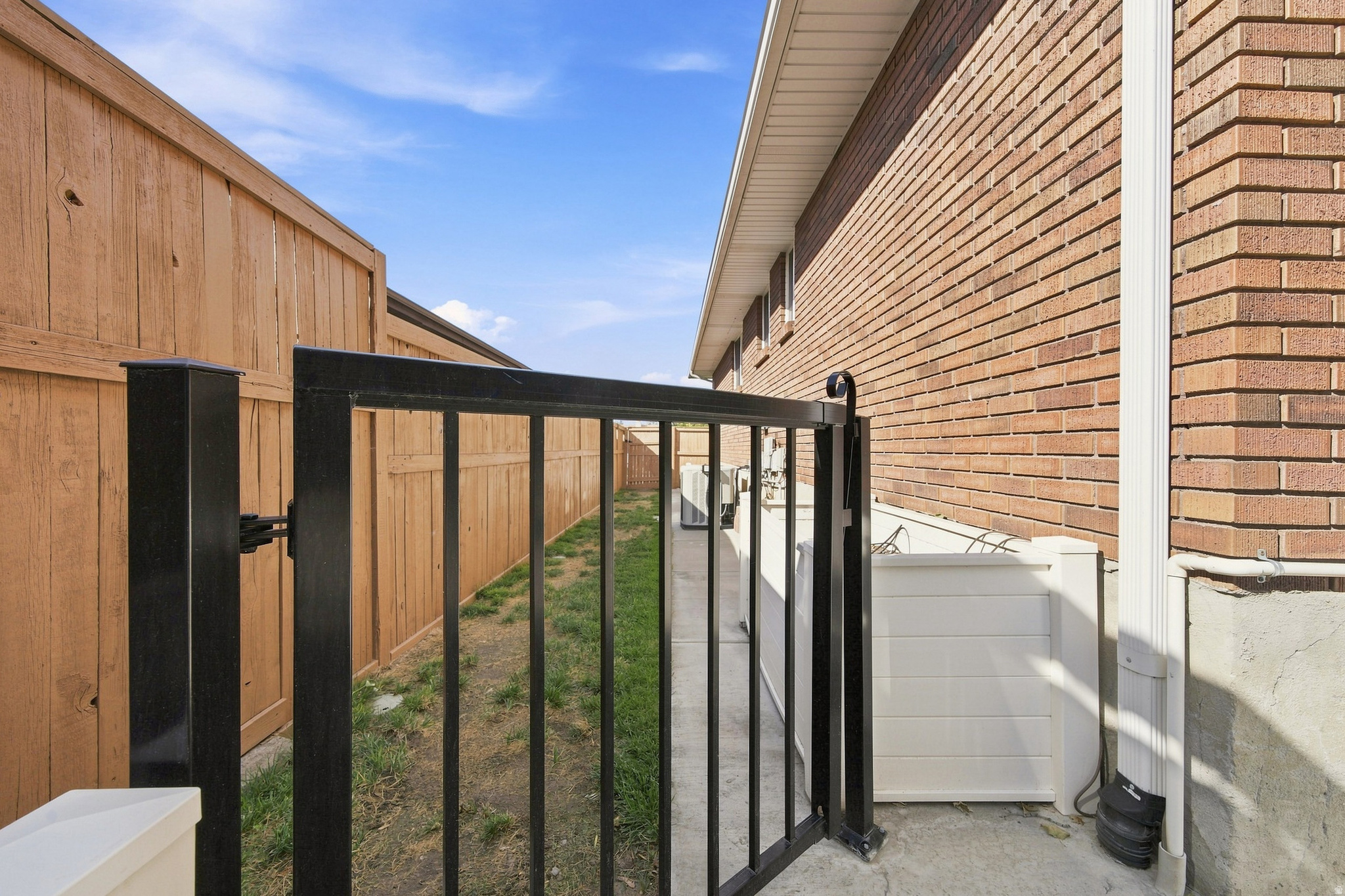 main property photo 45