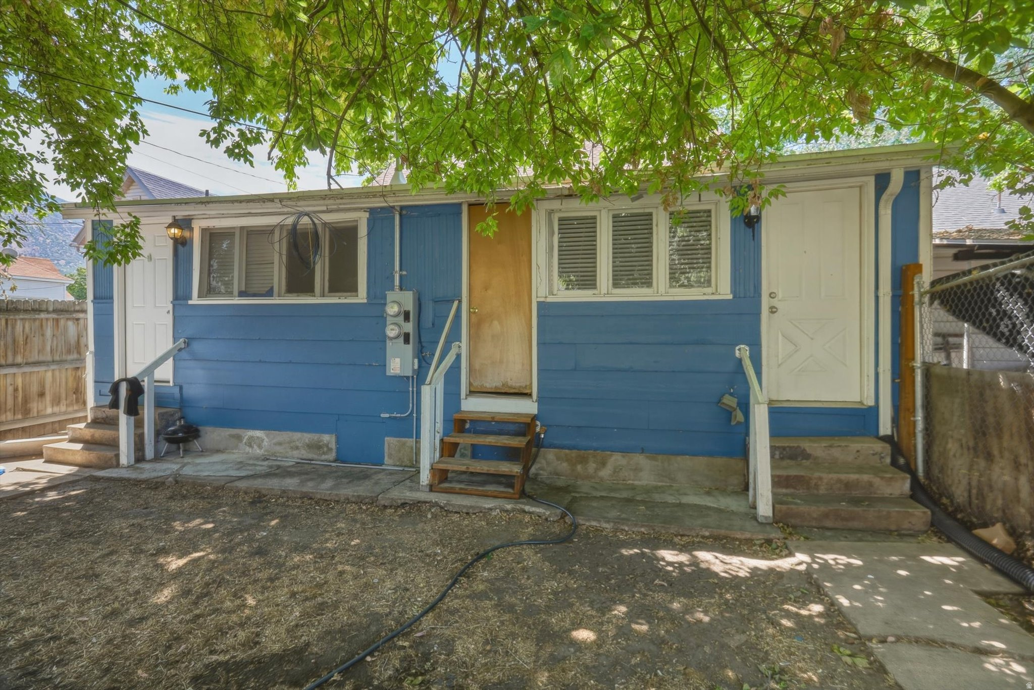 main property photo 17