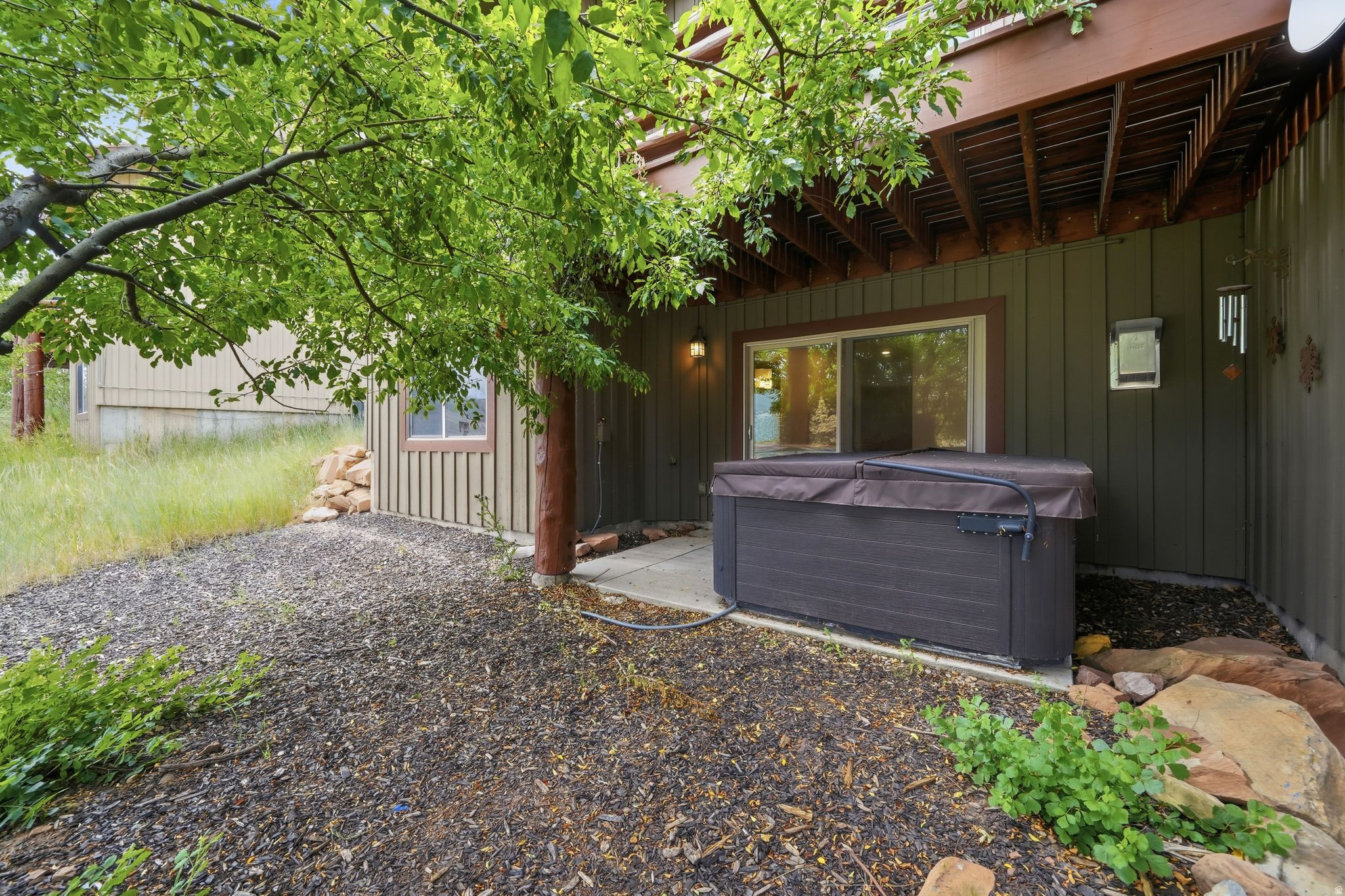 main property photo 39