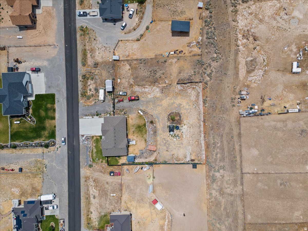 main property photo 68