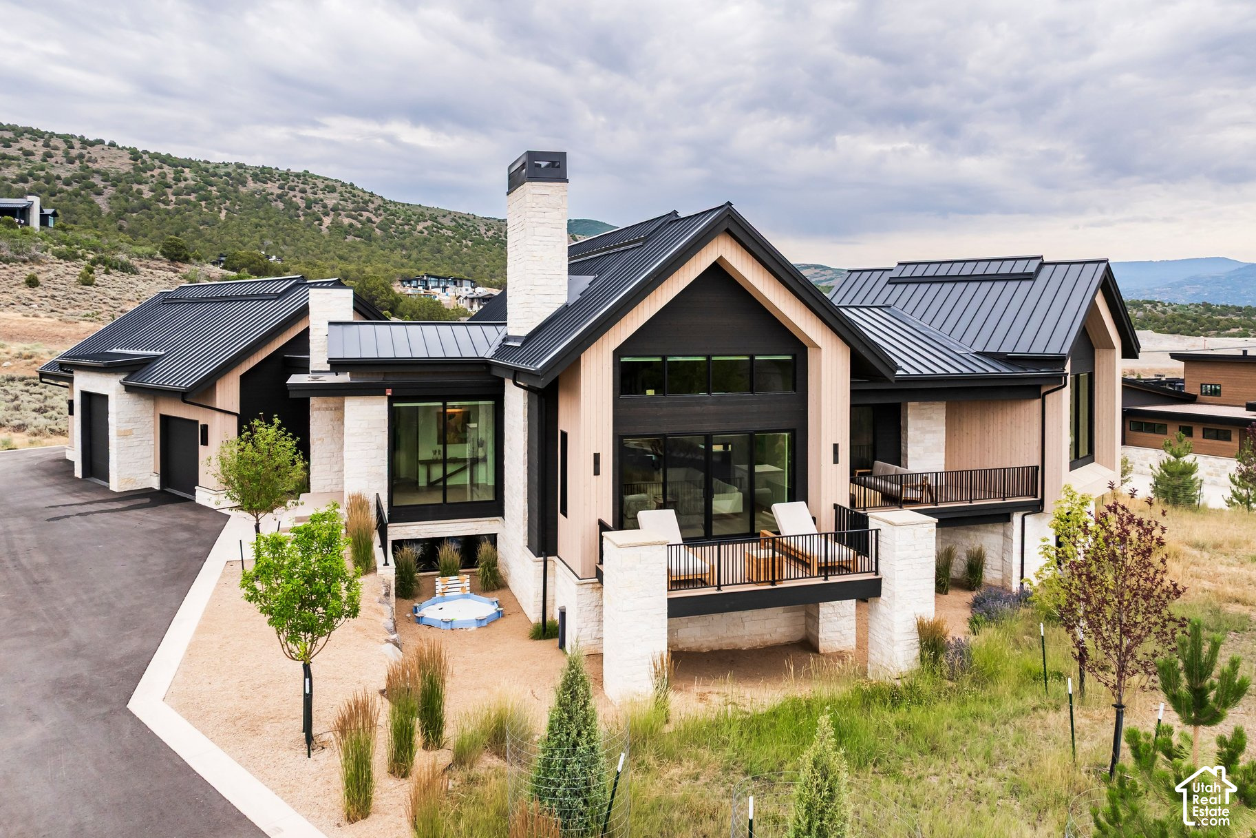 main property photo 66