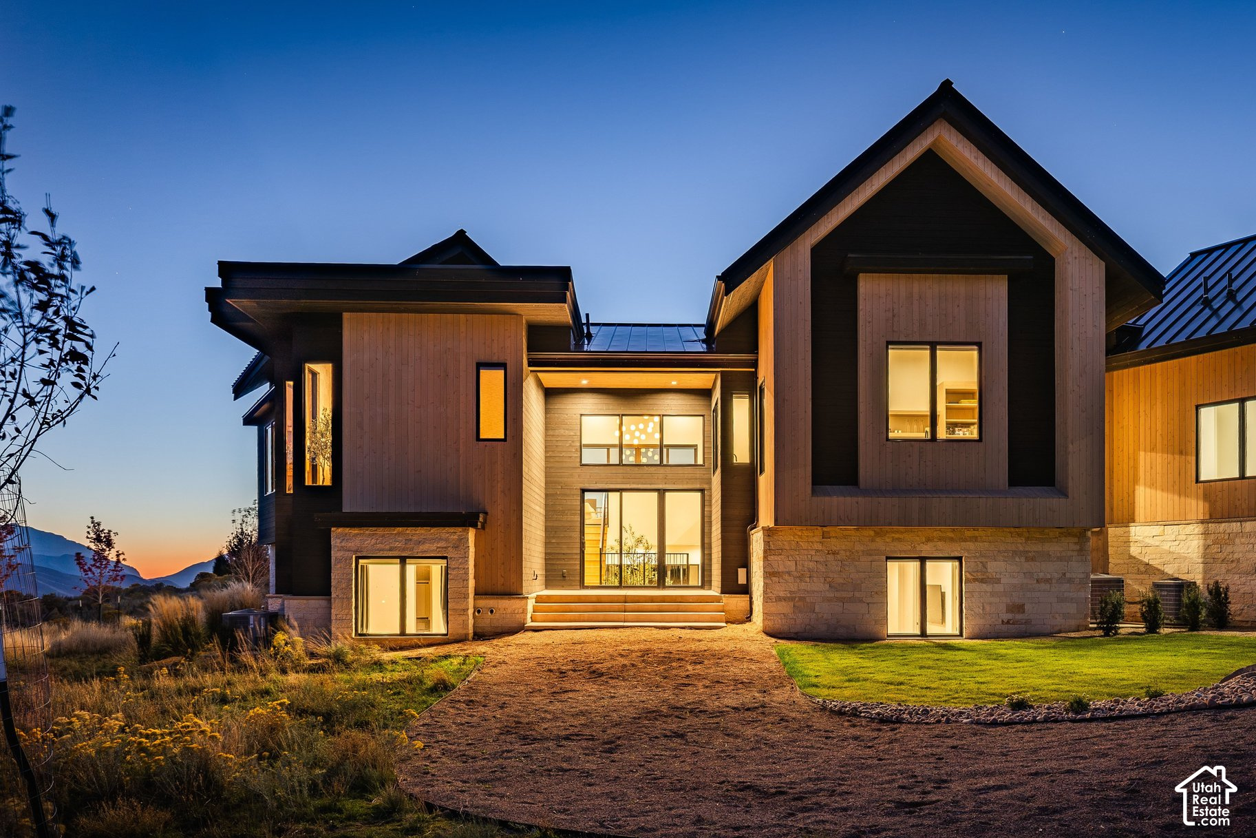 main property photo 82
