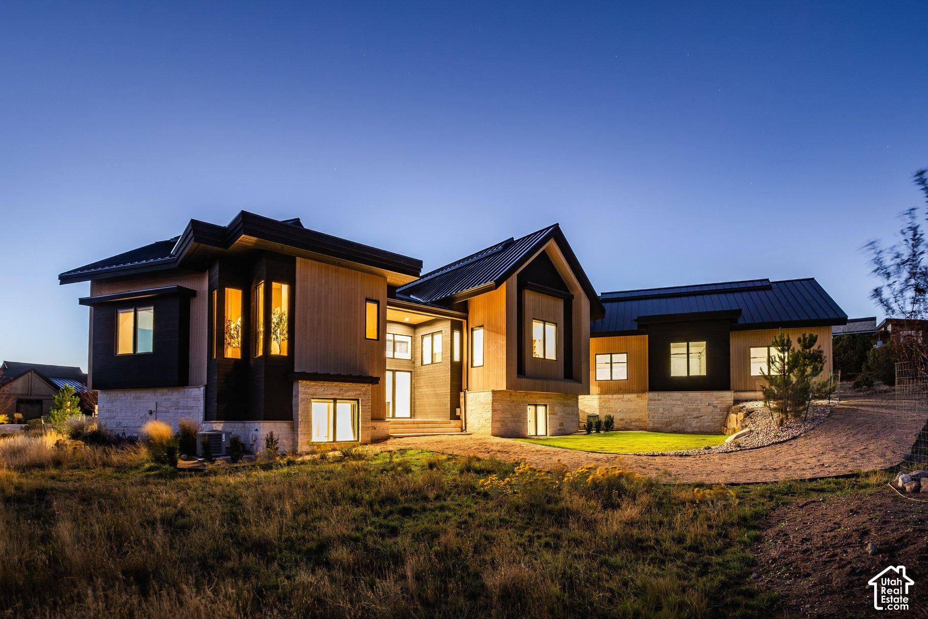main property photo 83