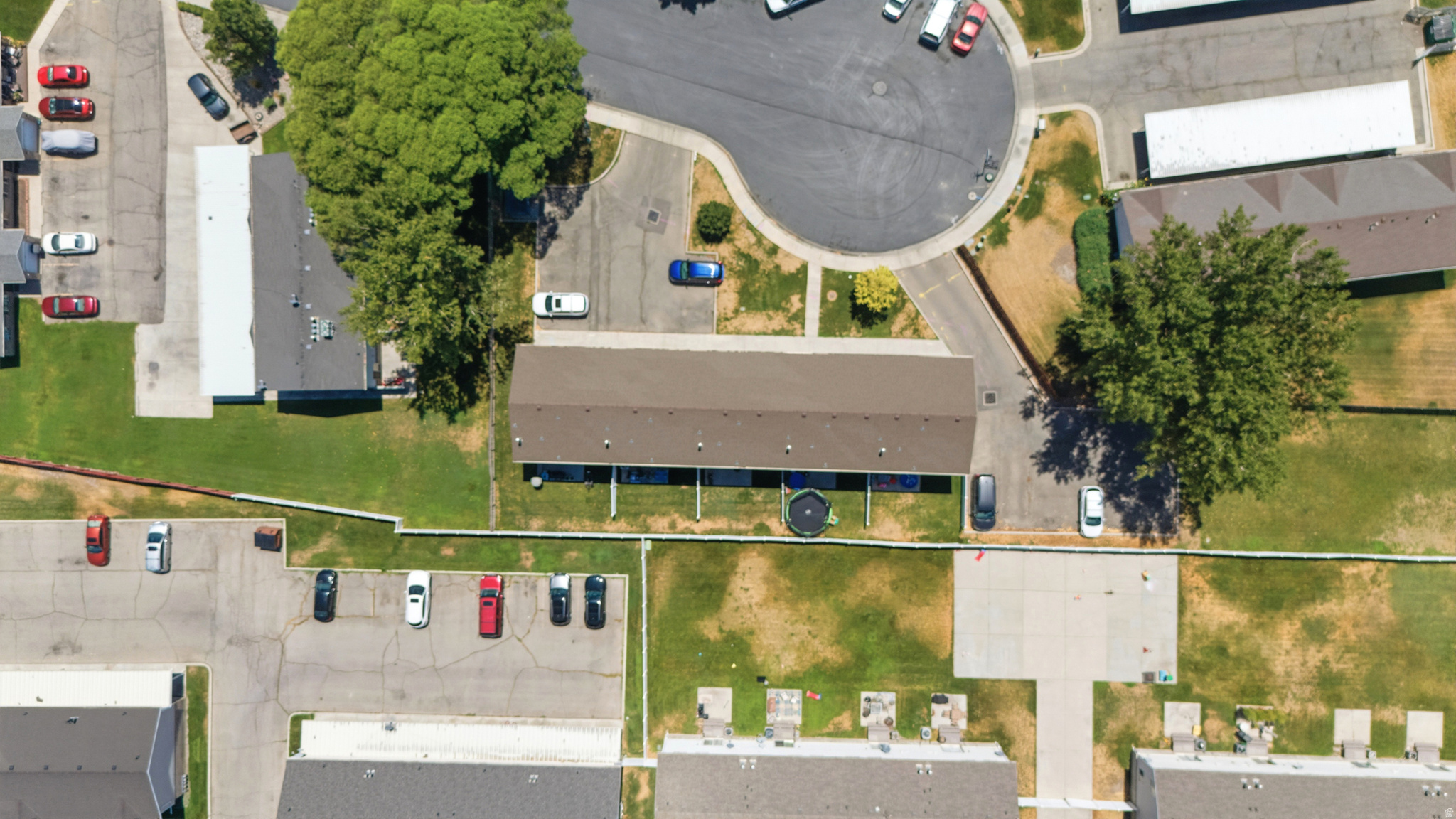 main property photo 17