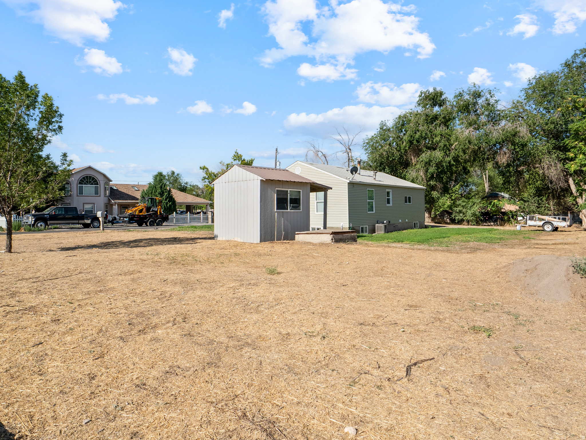 main property photo 26