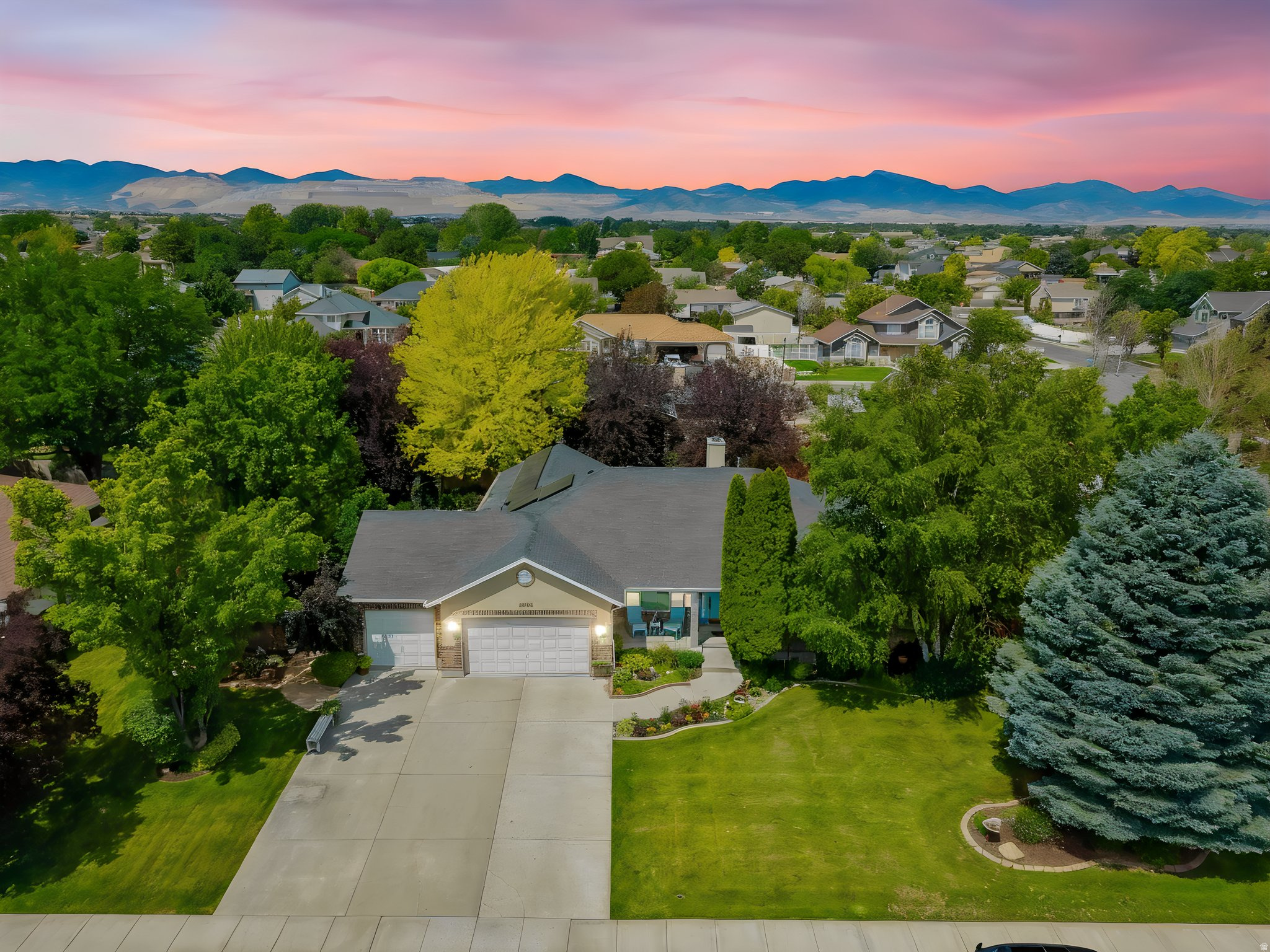 main property photo 51