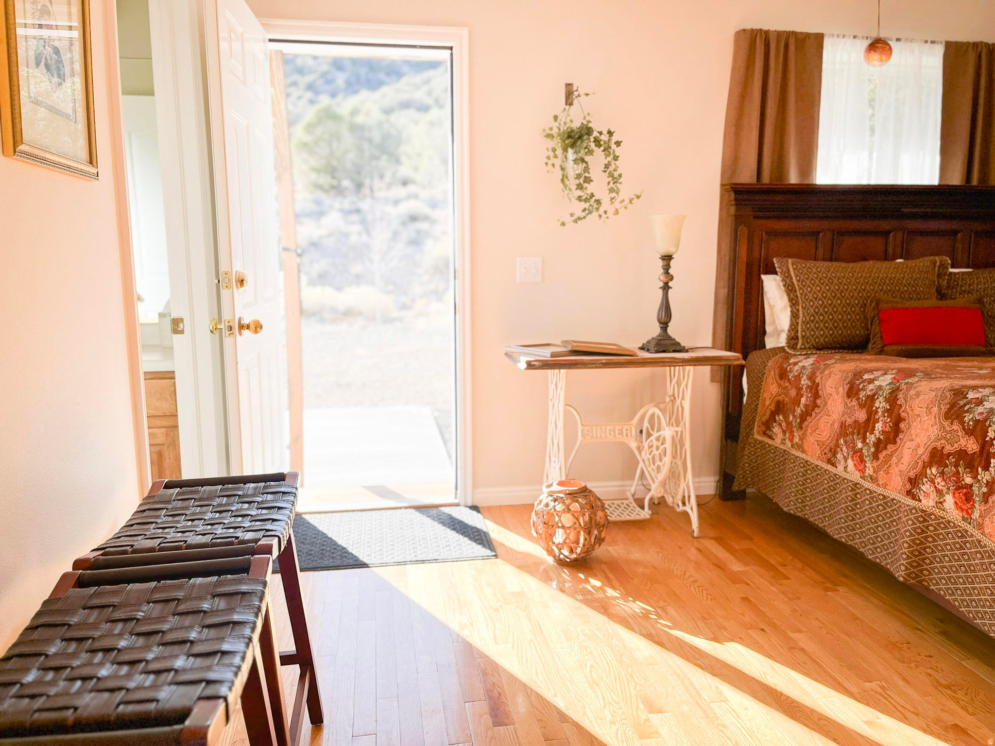 main property photo 30
