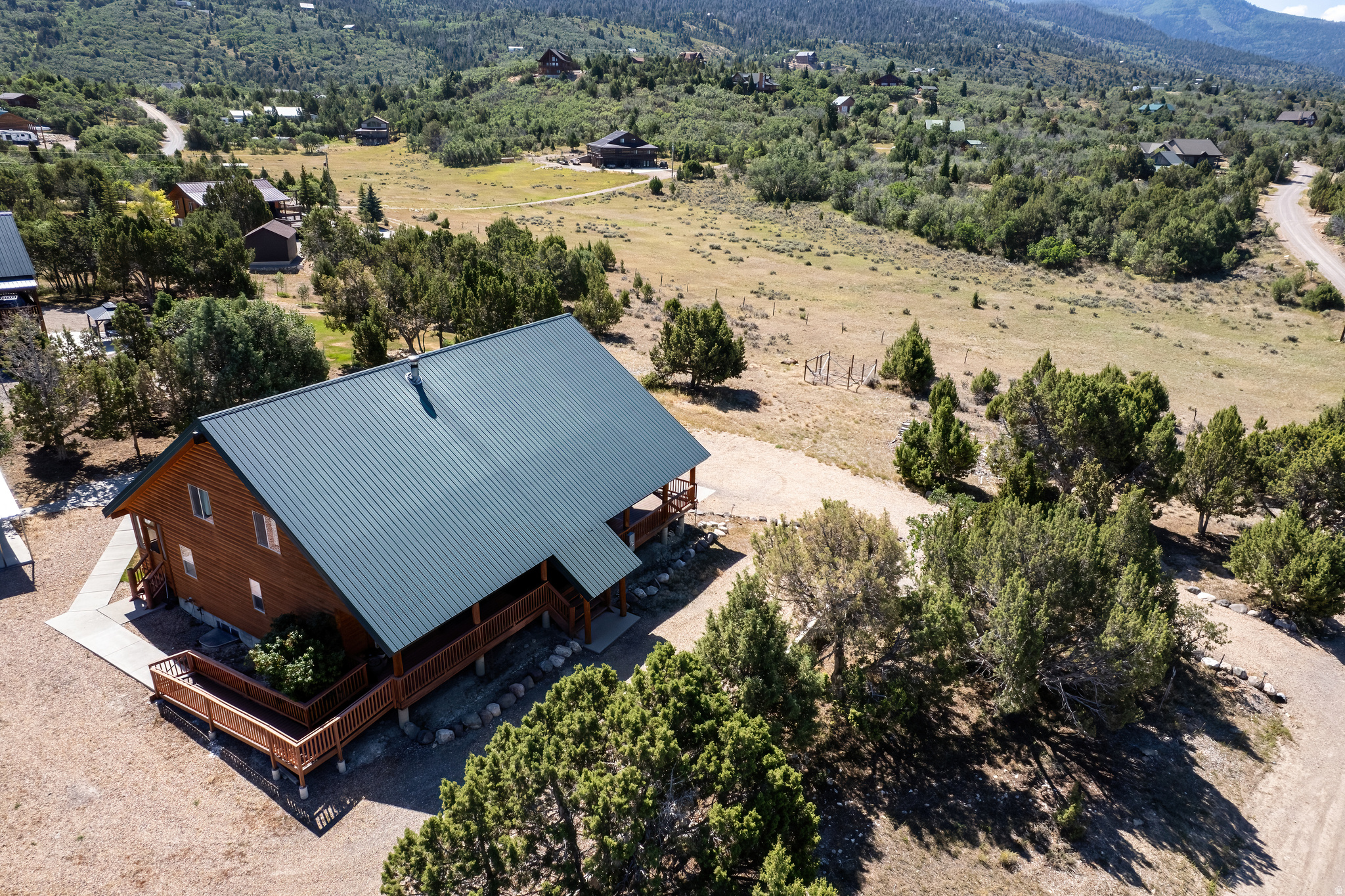 main property photo 37
