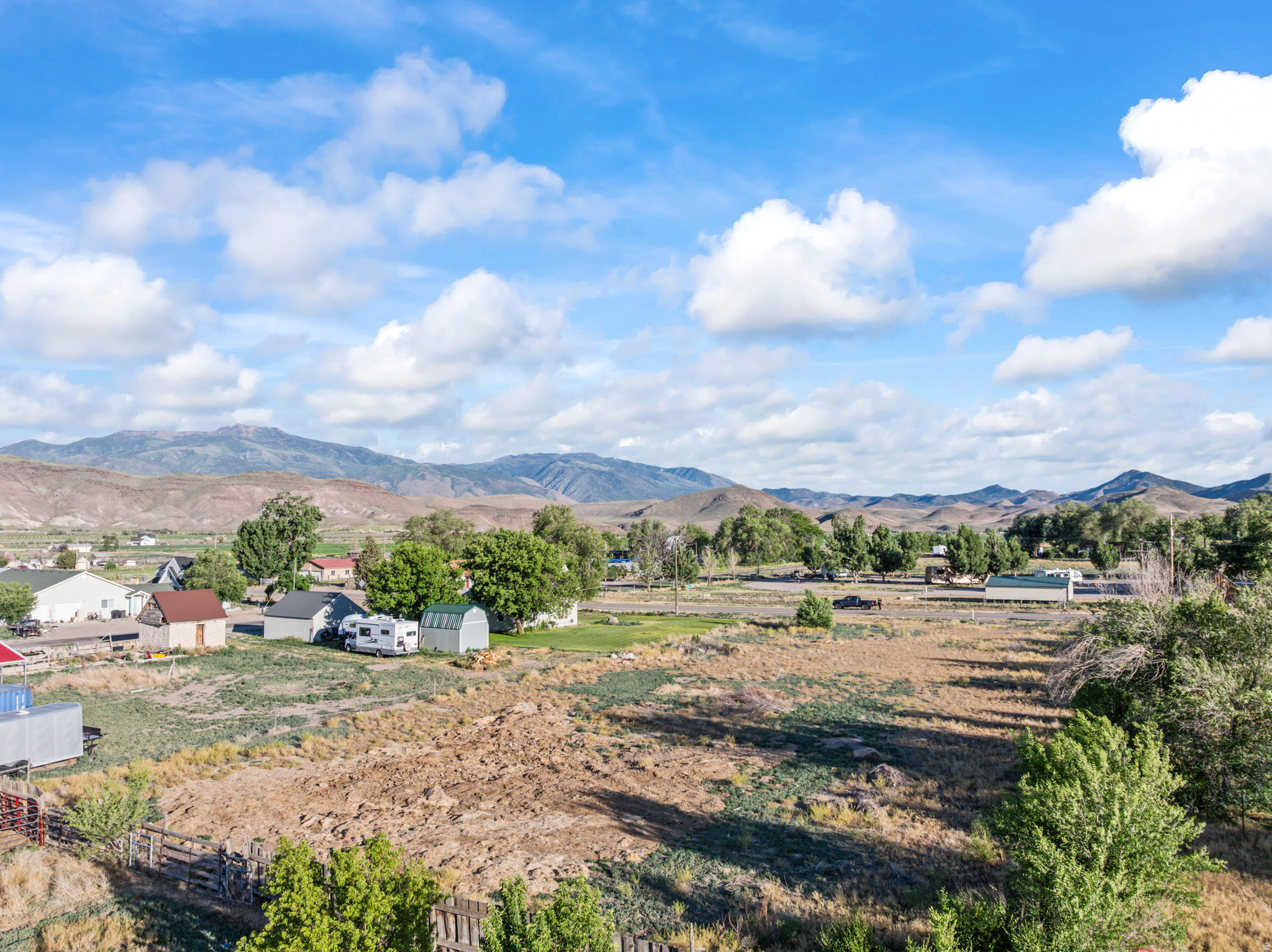 main property photo 15
