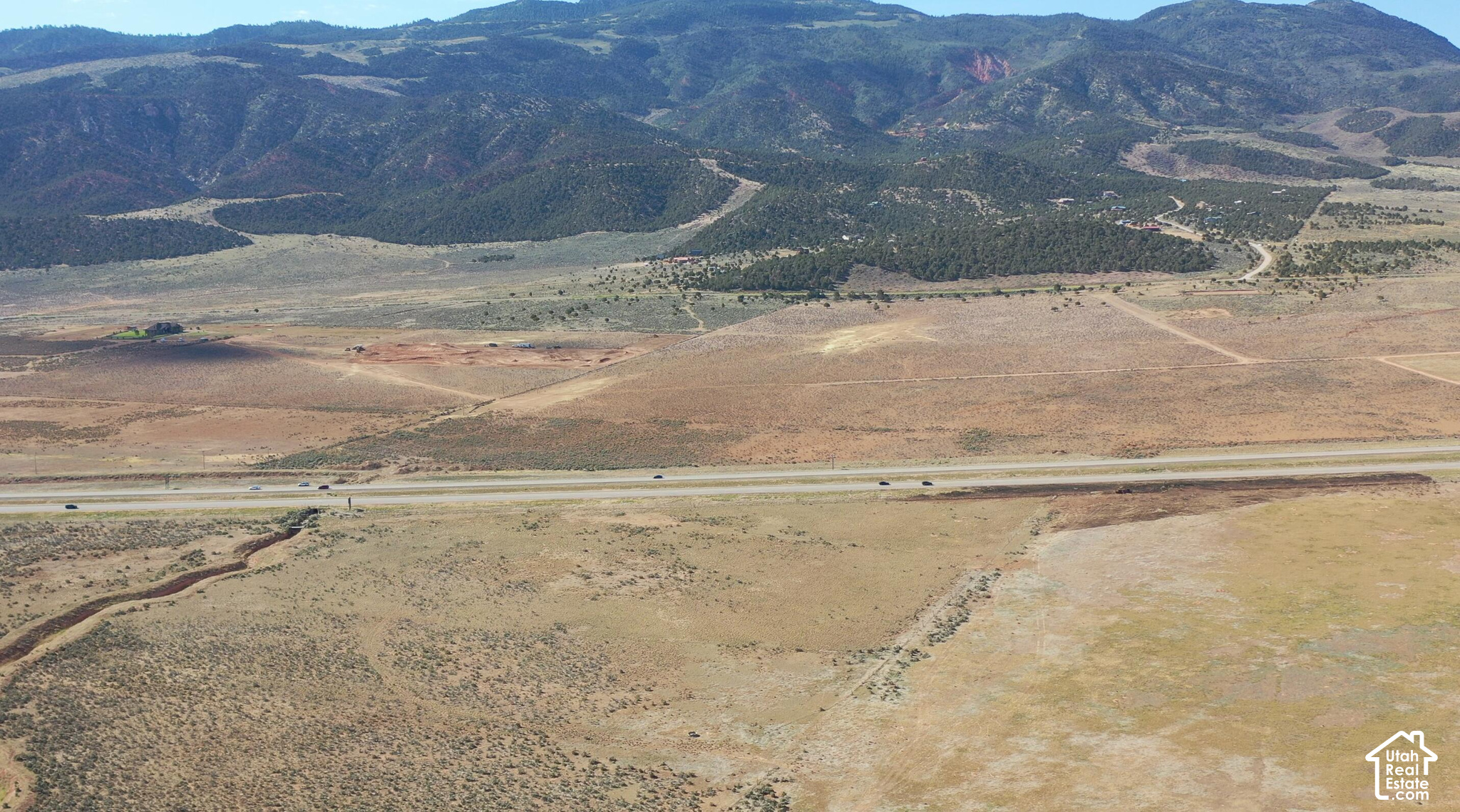 main property photo 15