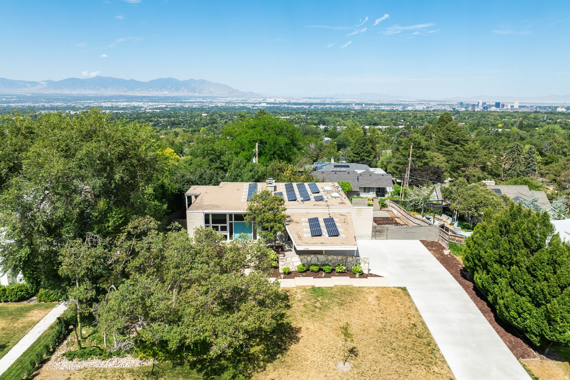 main property photo 56