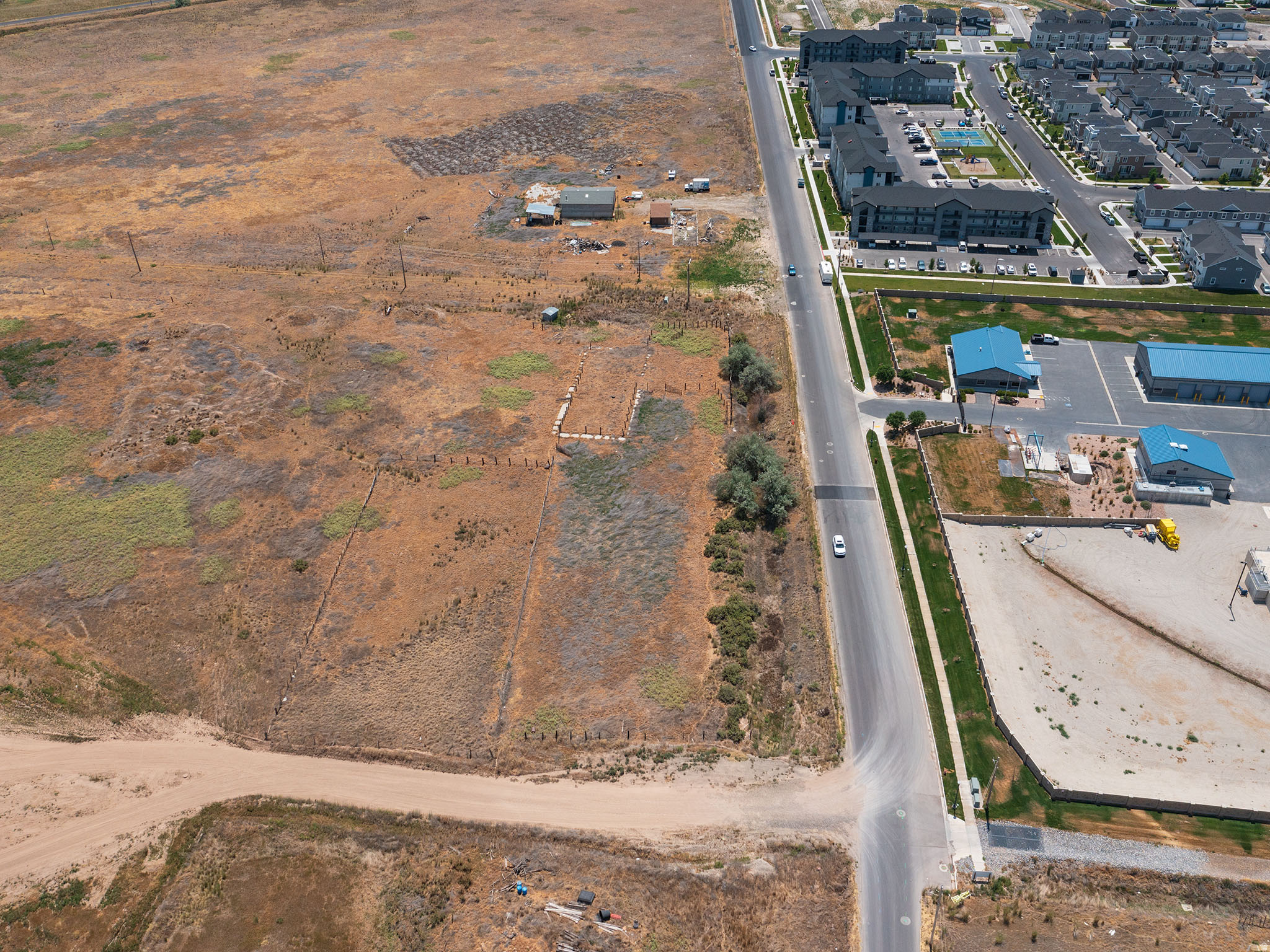main property photo 7