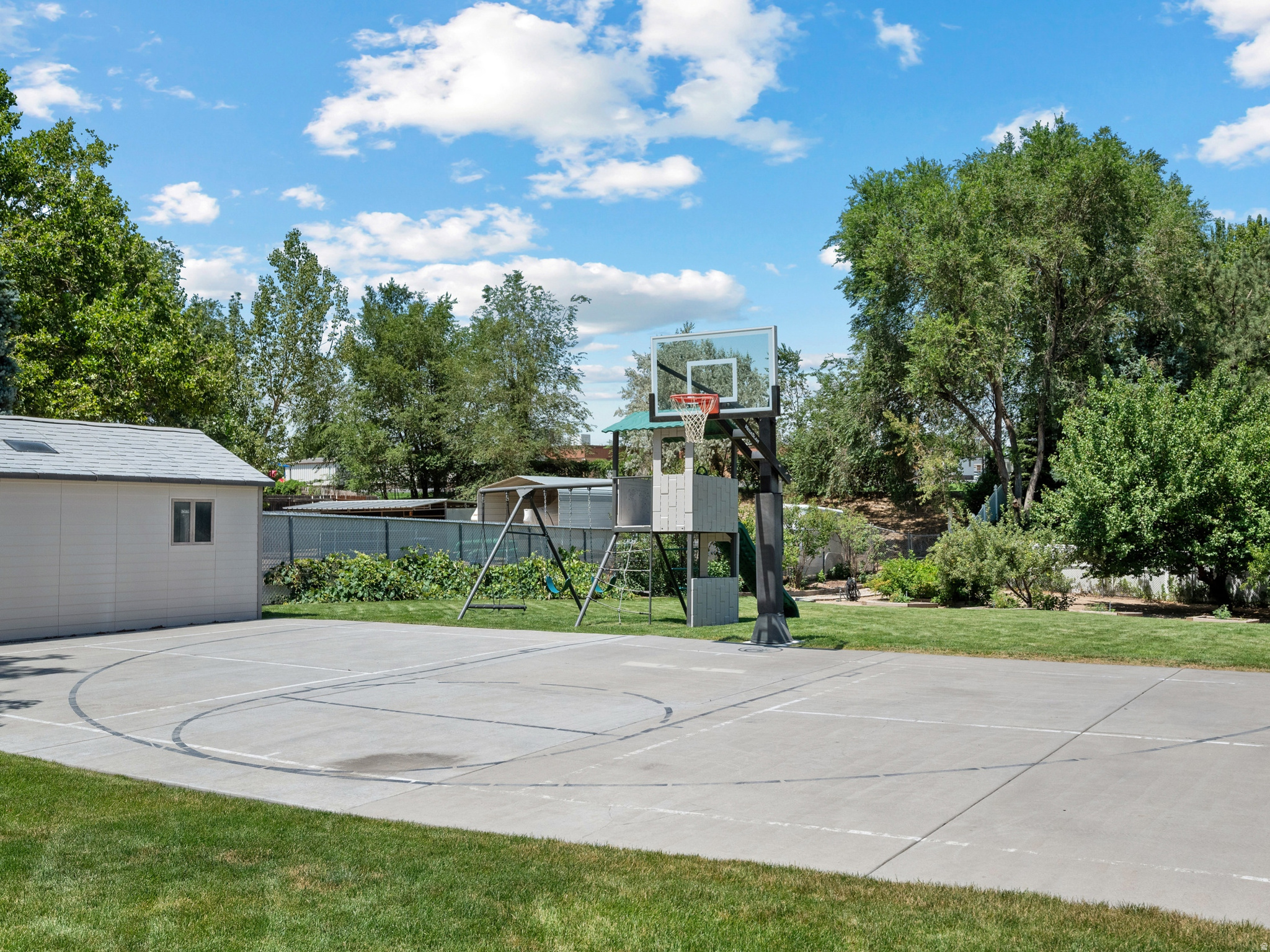 main property photo 46