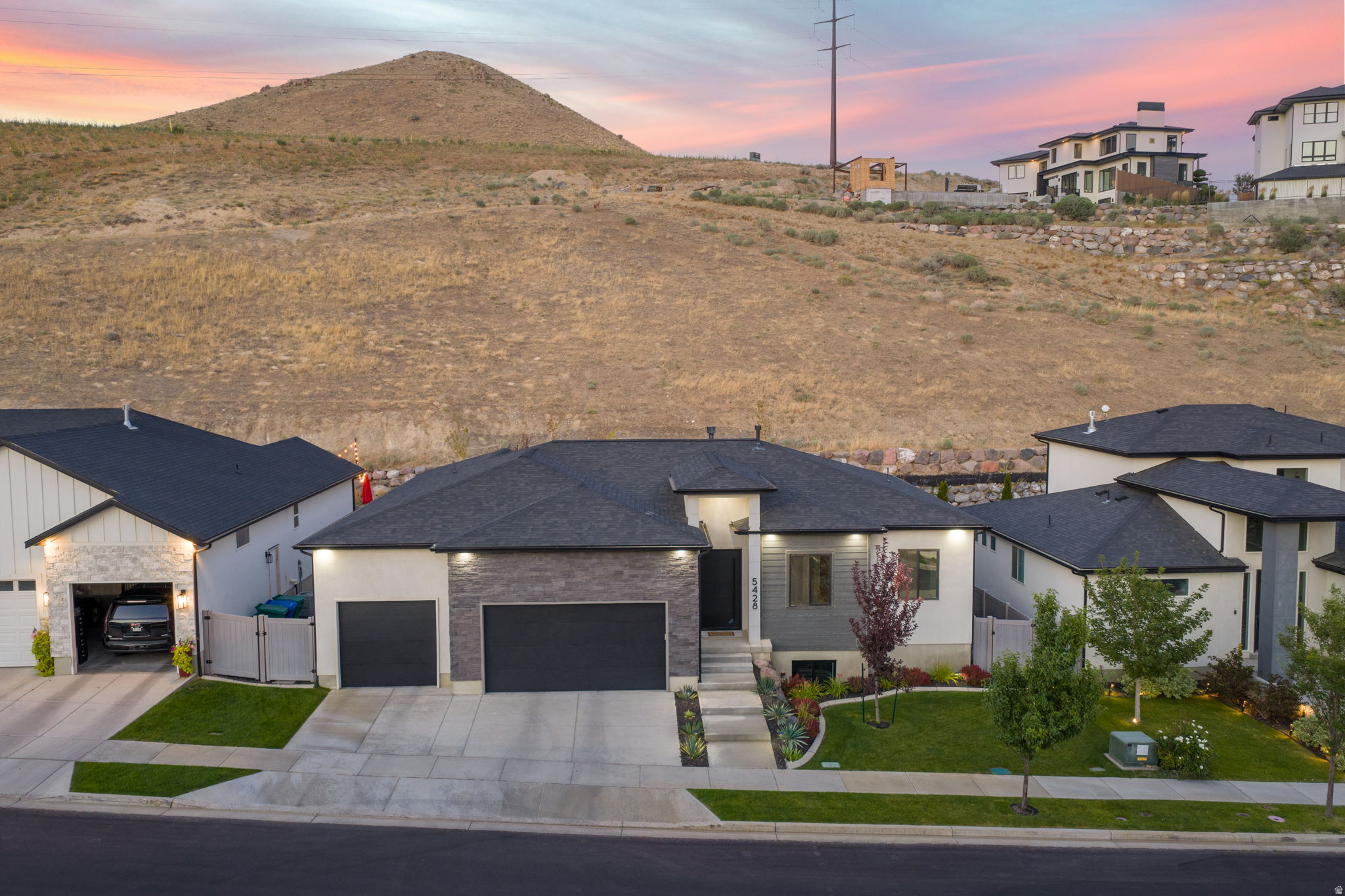 main property photo 73