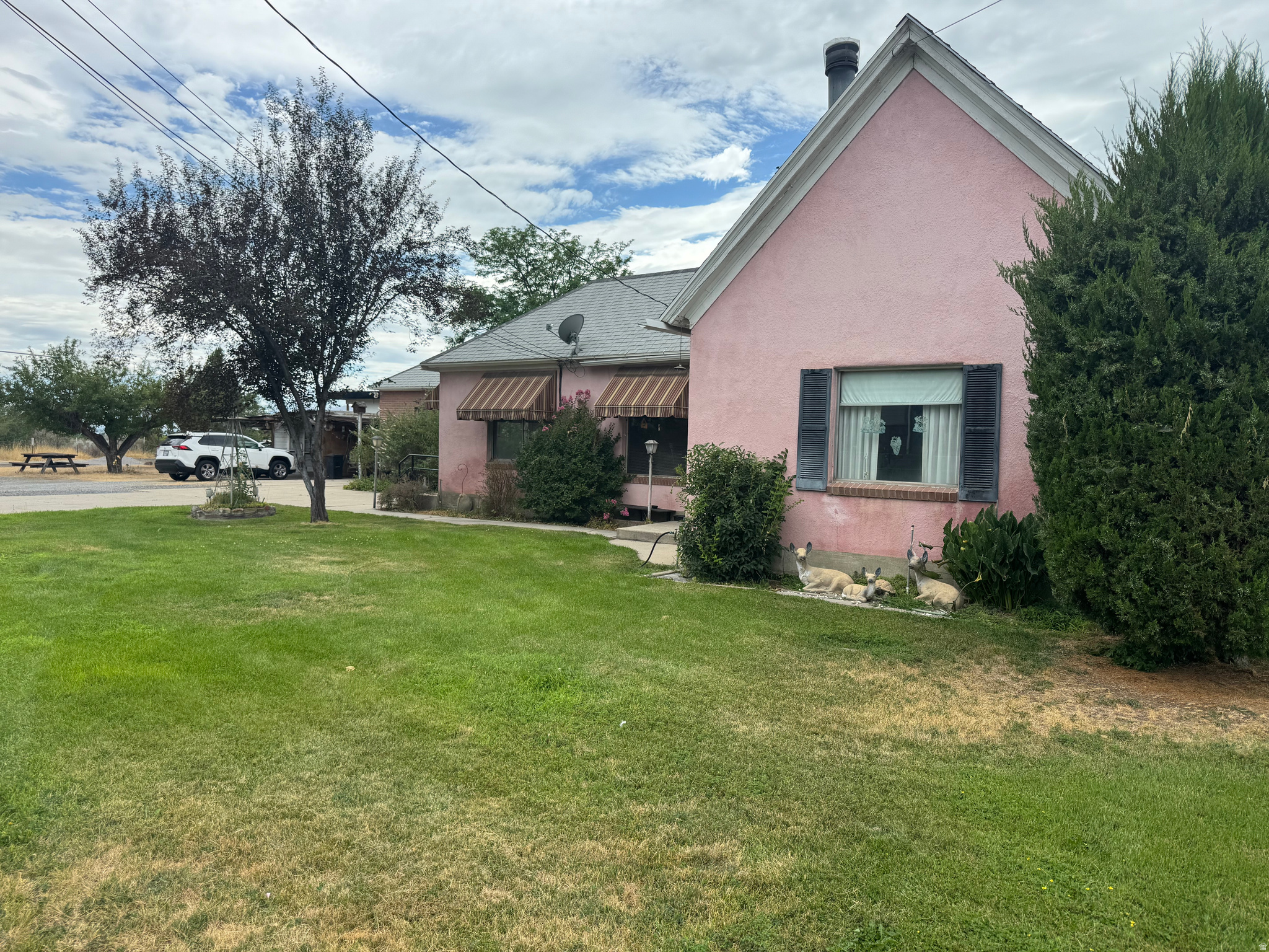 main property photo 61