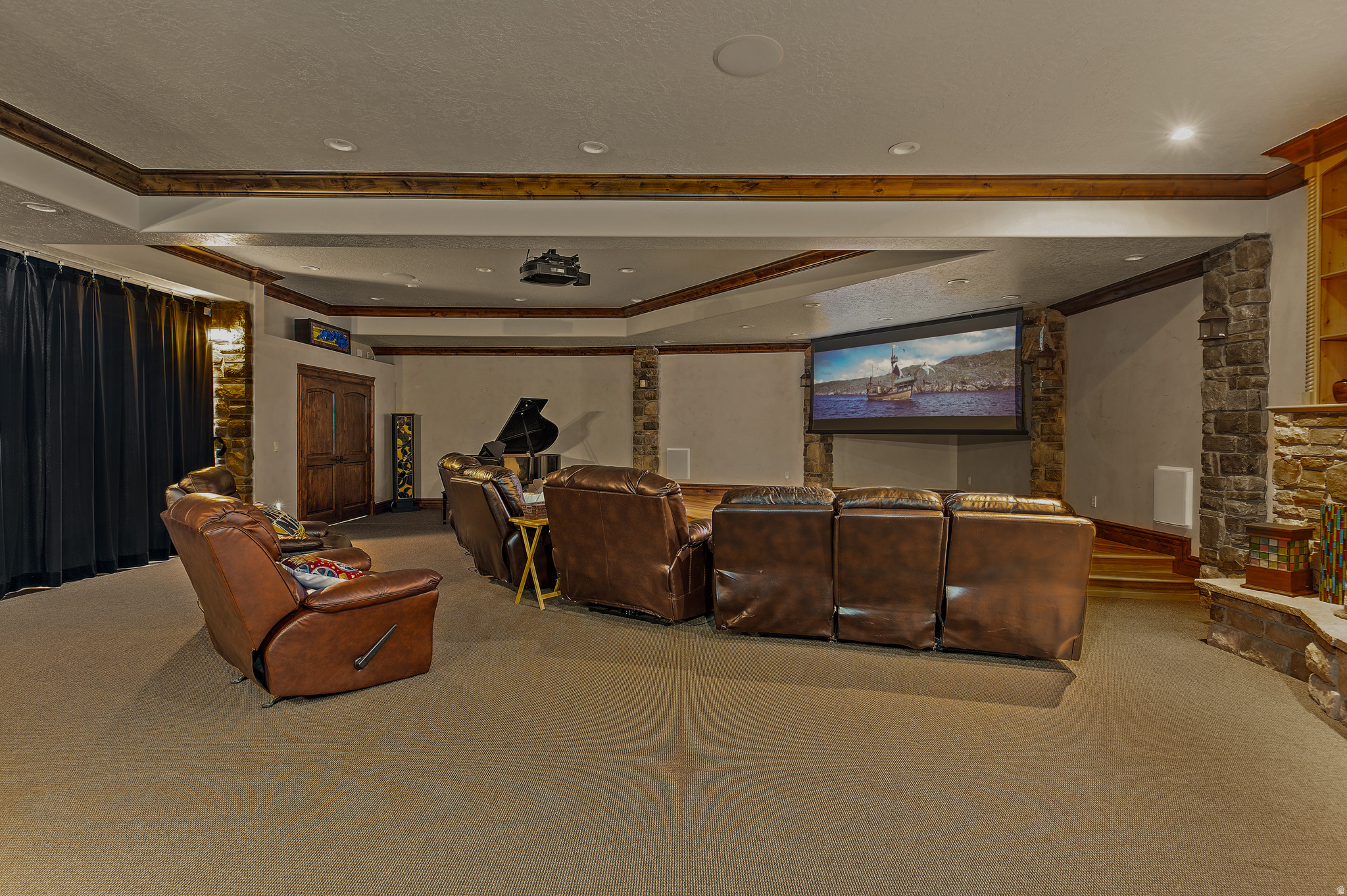 main property photo 67