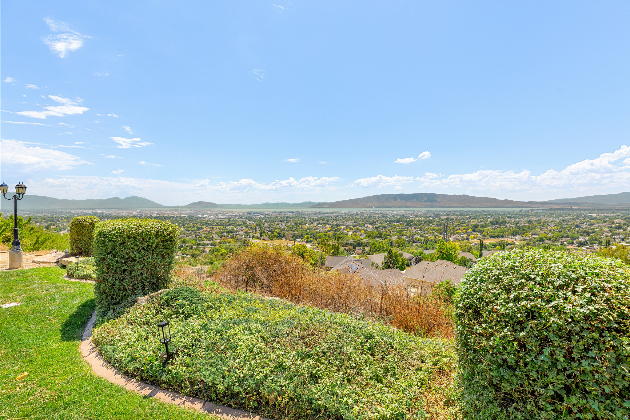 main property photo 94