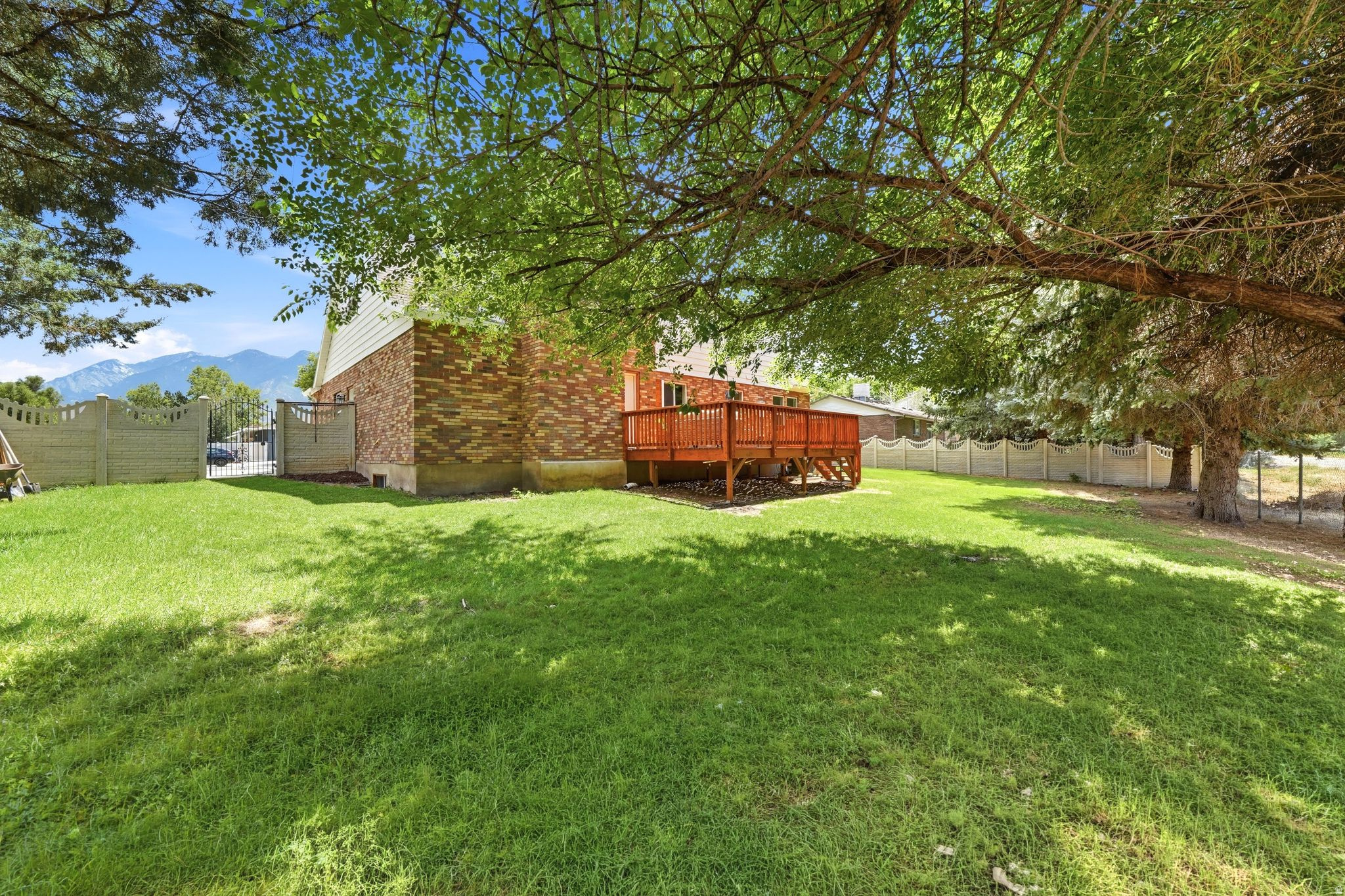main property photo 46