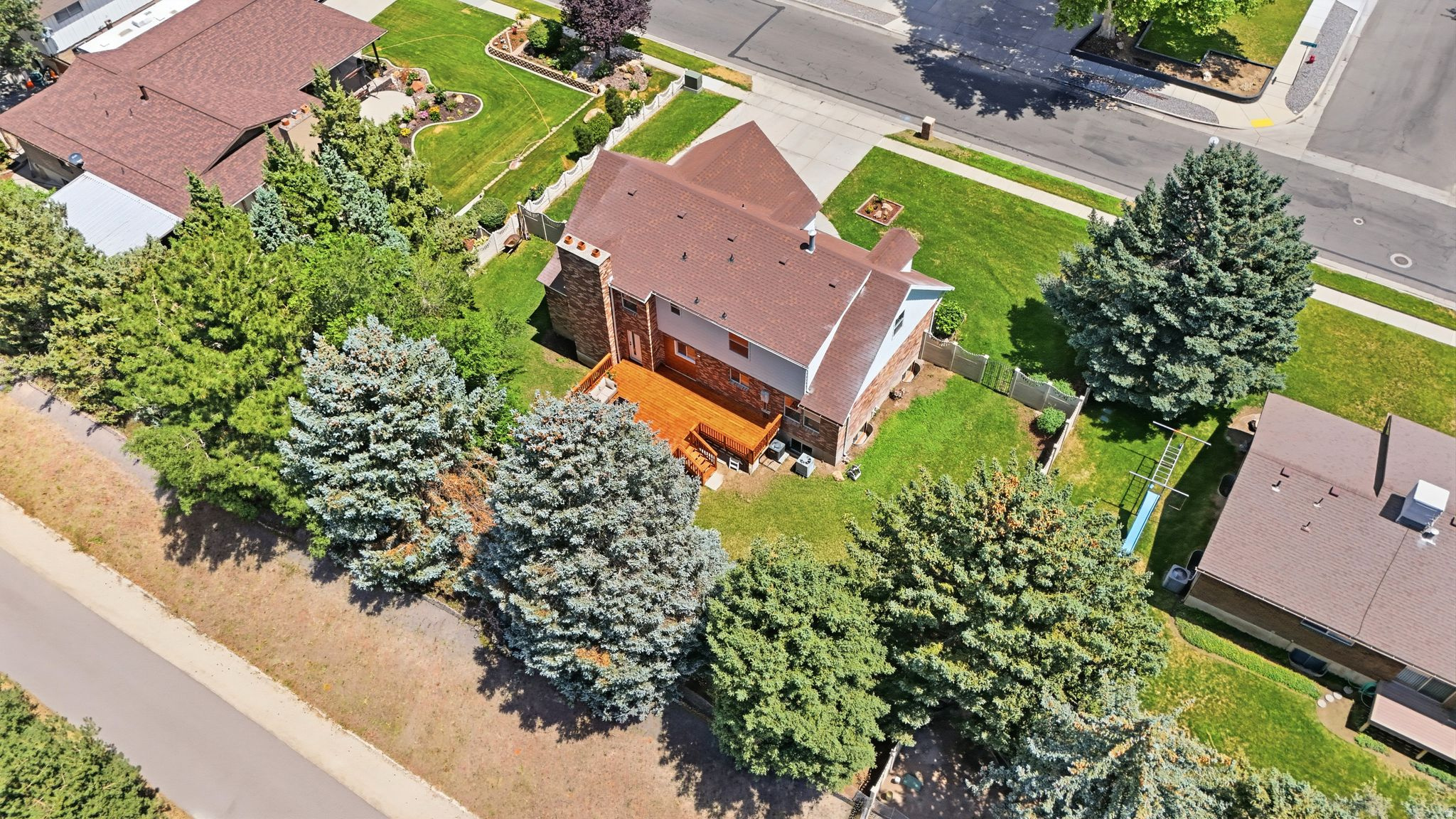 main property photo 48