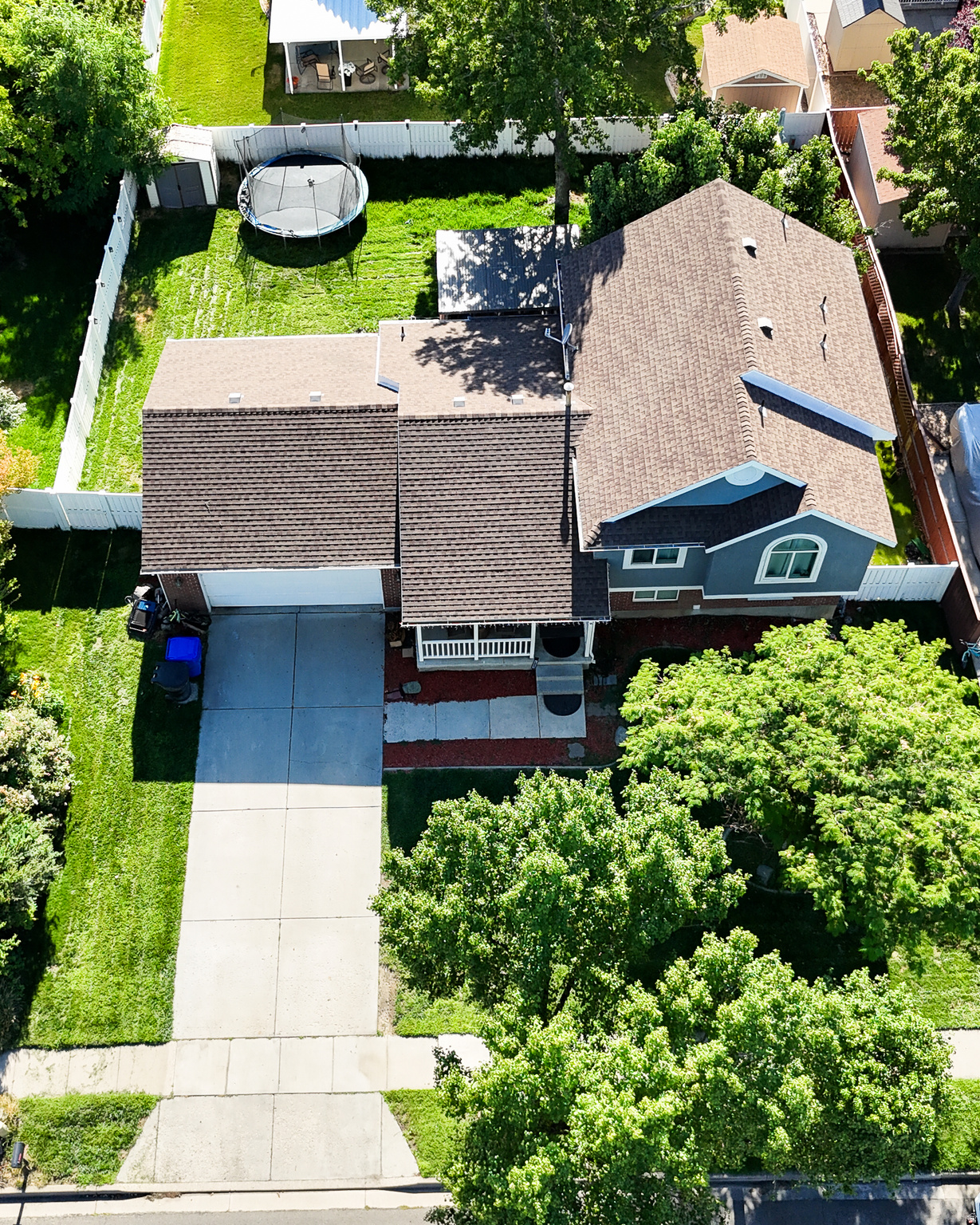 main property photo 51