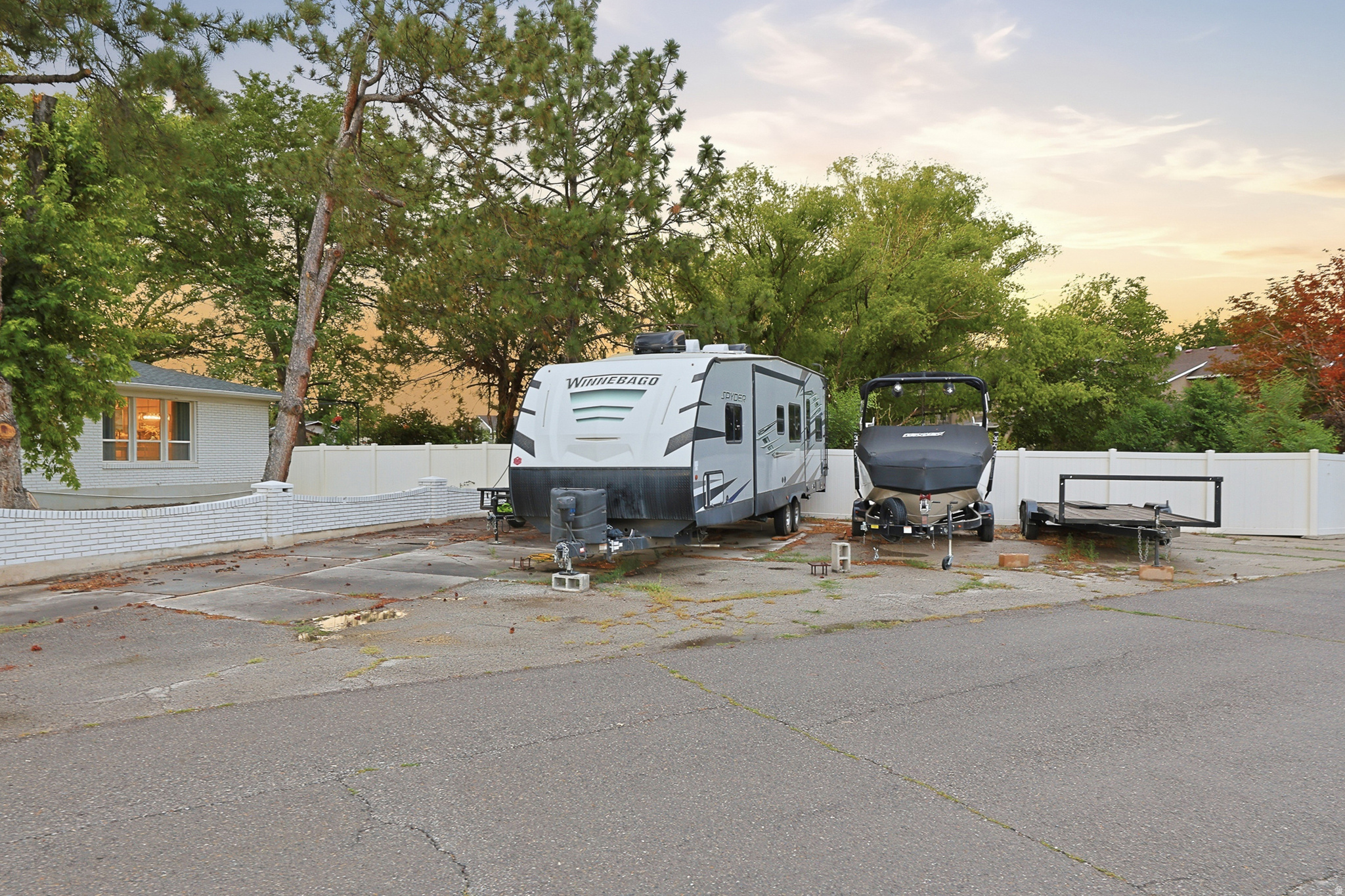 main property photo 48
