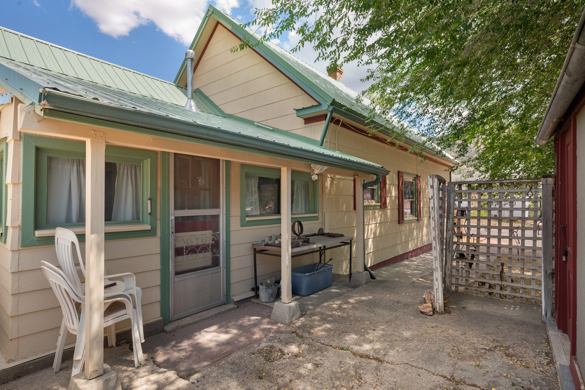 main property photo 21