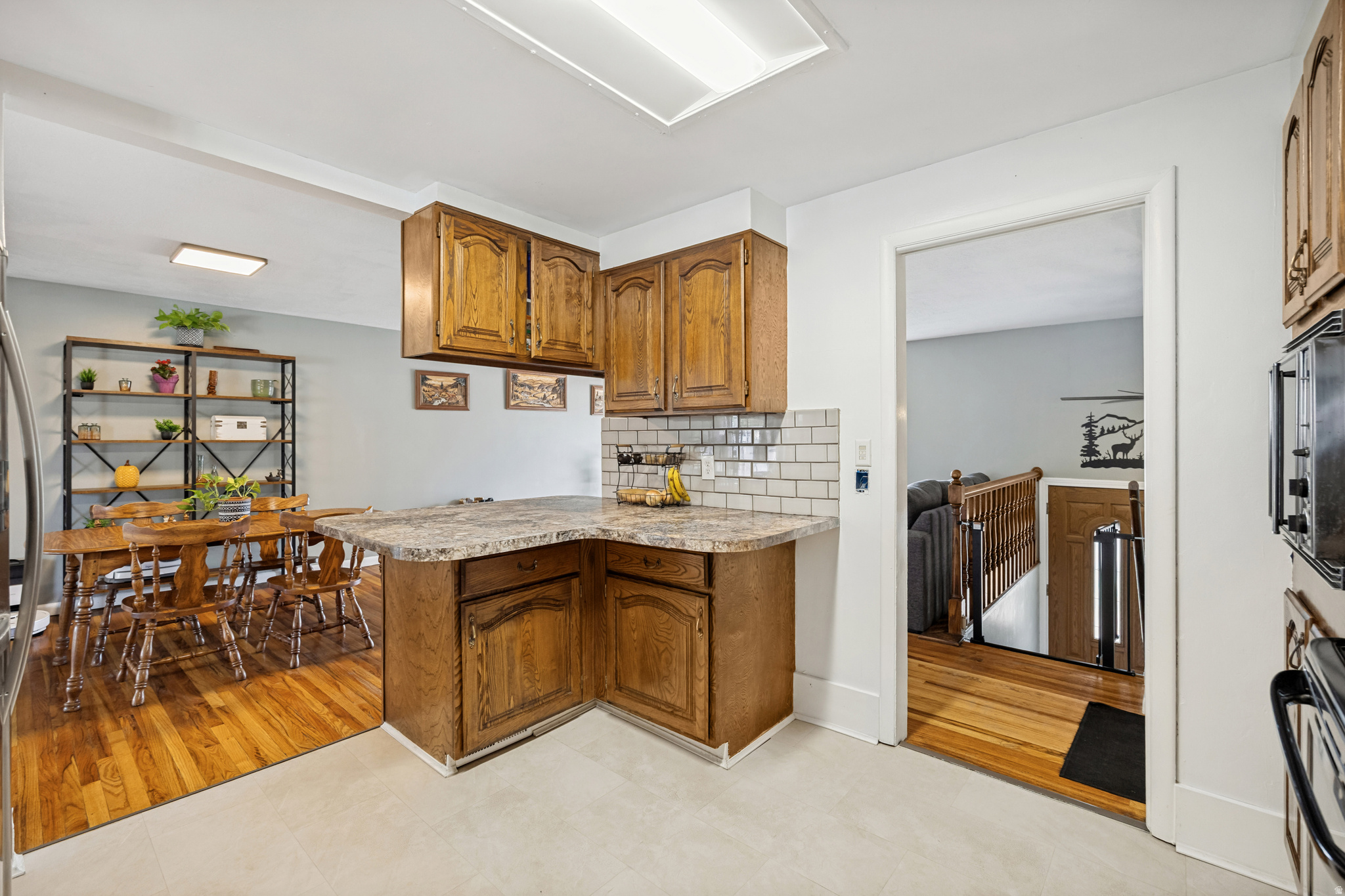 main property photo 6