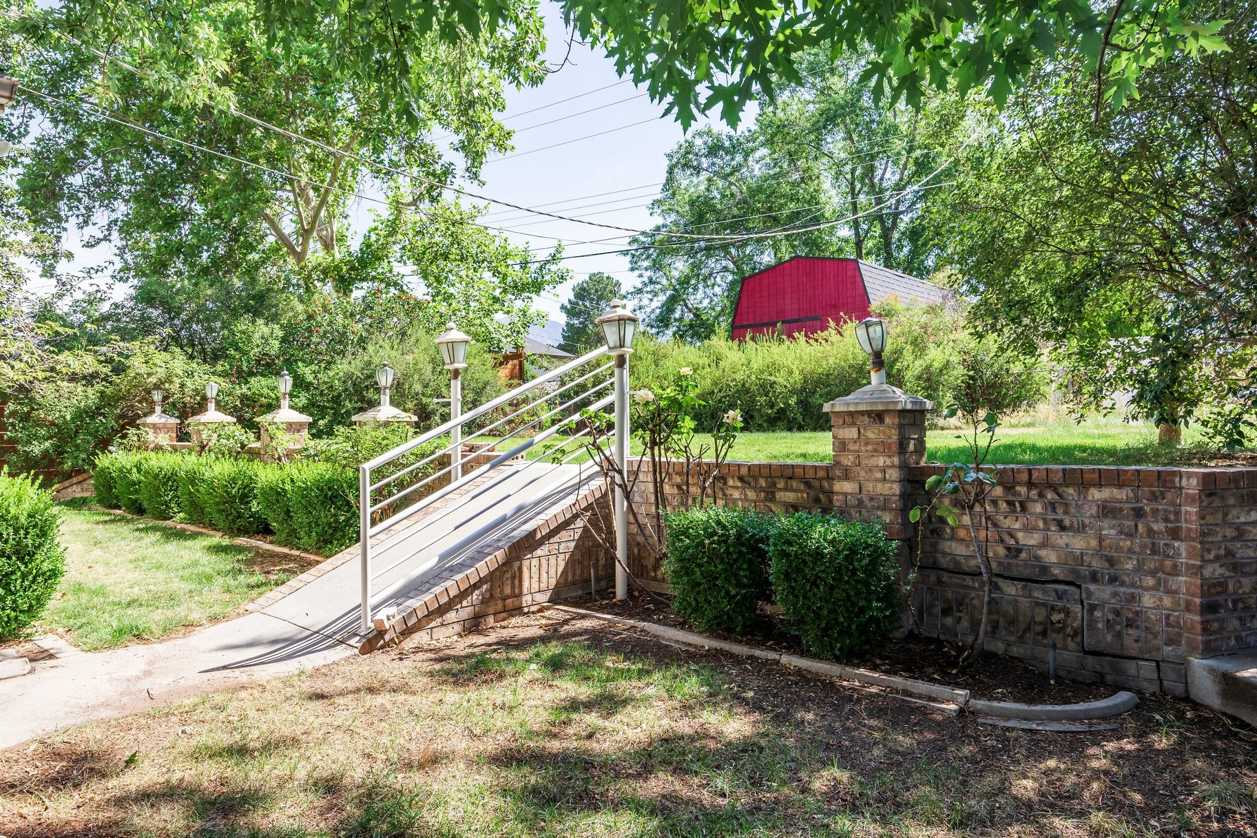 main property photo 36