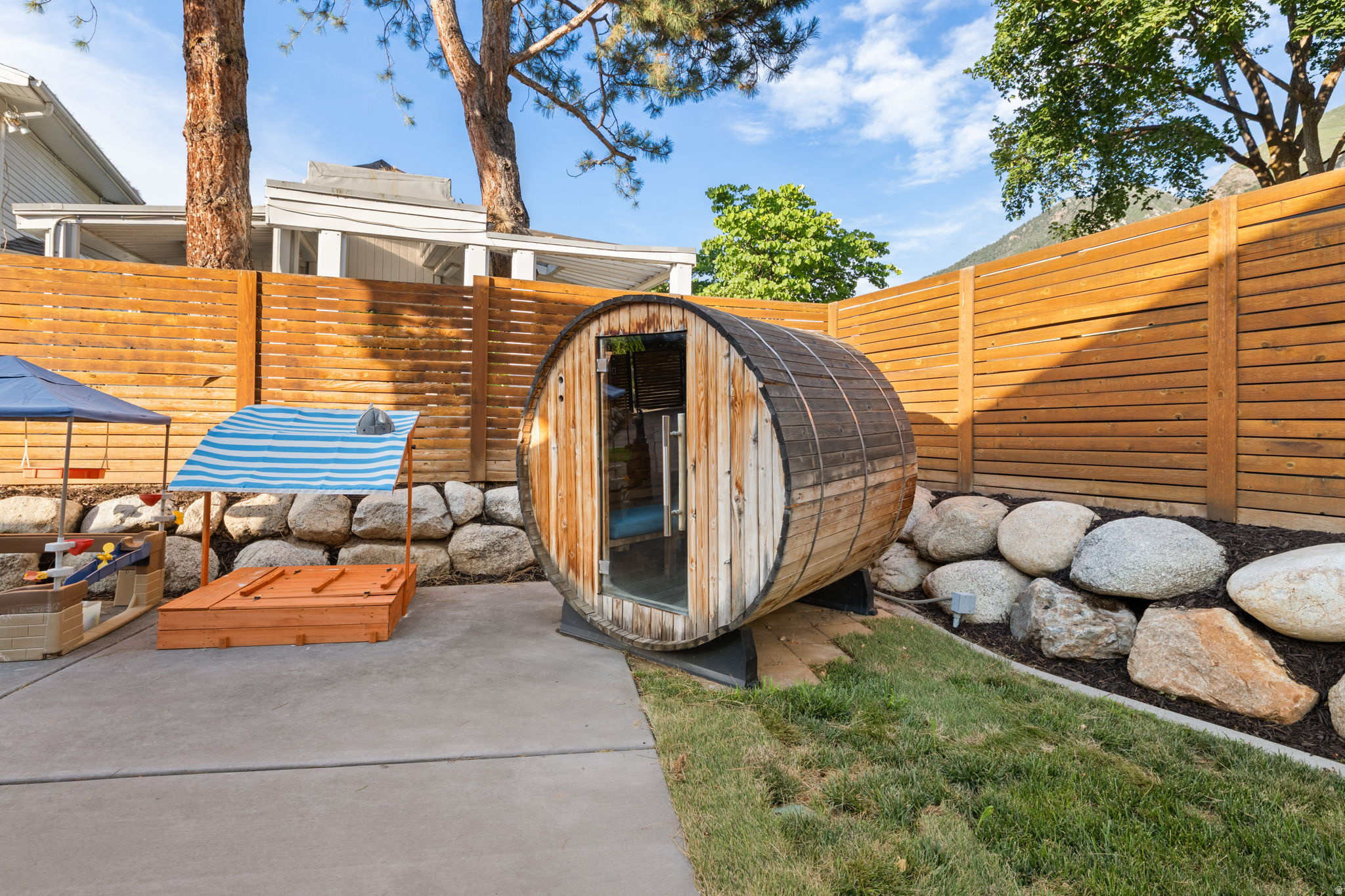 main property photo 59
