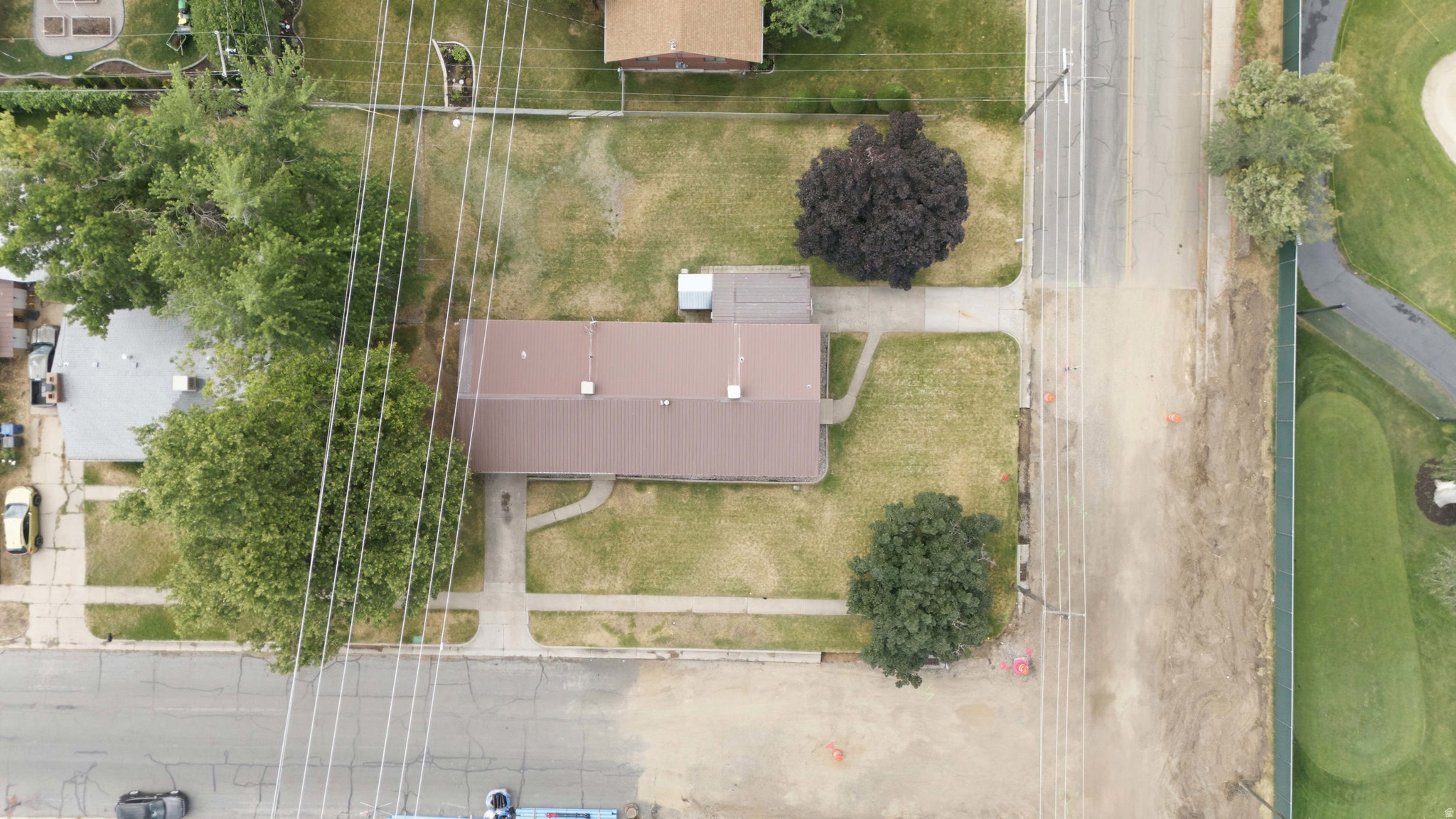 main property photo 35