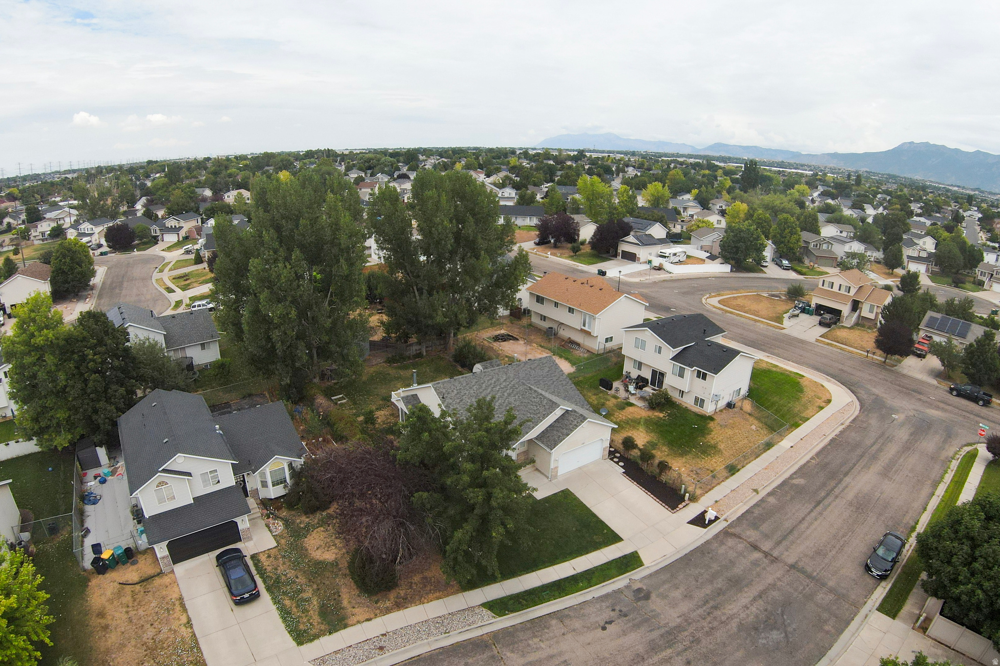 main property photo 45