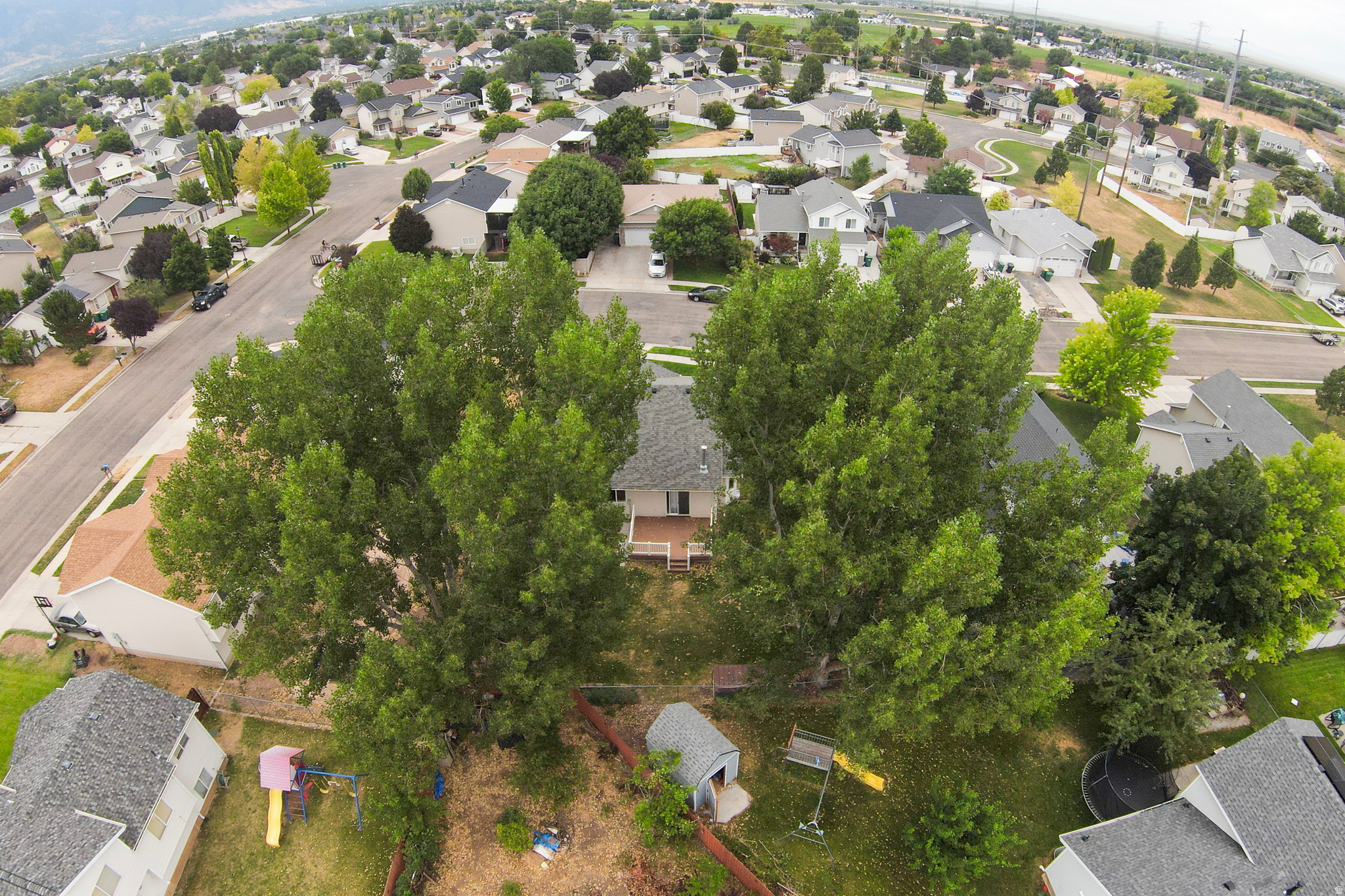 main property photo 47